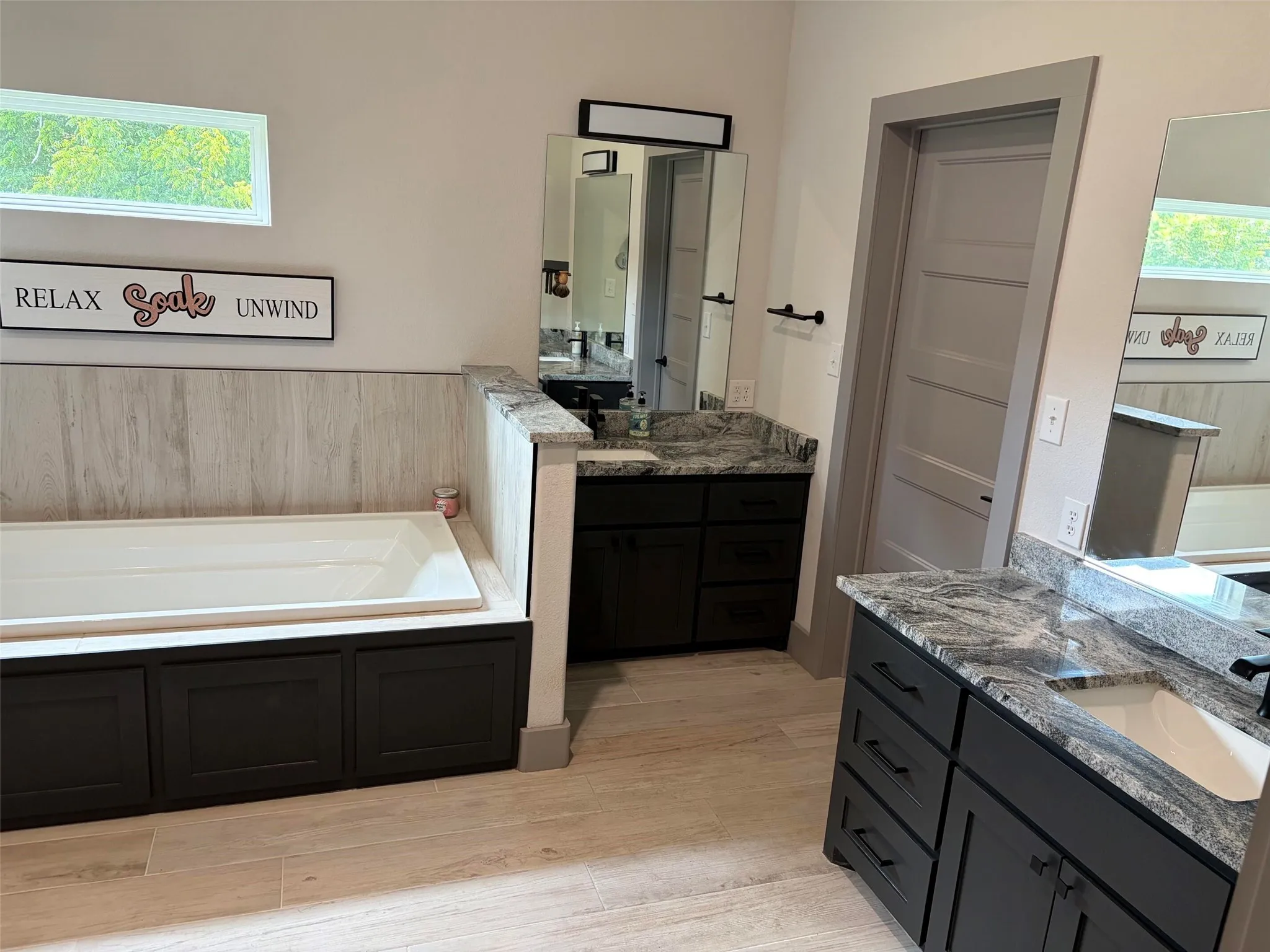 Single Family Residence For Sale in Wise County , 410 S Wickham Street, Alvord, Texas 76225, 3 Bedroom, 2 Bathroom, 2 Garage spaces, 2,090 Sqft, built in 2021, mls#21286859, Real Estate Agent in Alvord, Homes For Sale in Wise county, Homes For Sale in Alvord, Realtor in Alvord Texas, Real Estate Brokerage Independent Realty Texas, Luminita Cordes Realtor