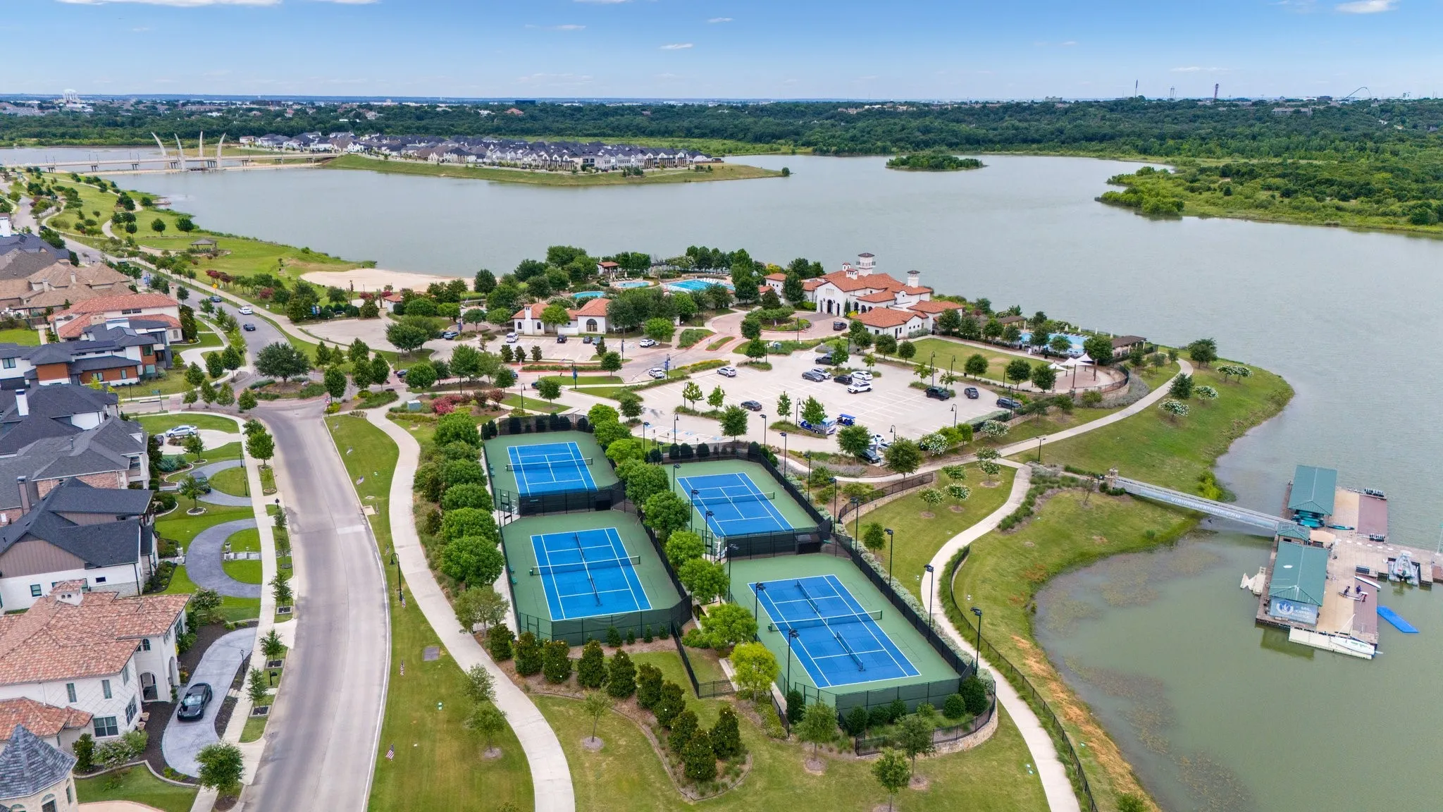 Townhouse For Rent in Tarrant County , 4502 Smokey Quartz Lane, Arlington, Texas 76005, 2 Bedroom, 3 Bathroom, 2 Garage spaces, 1,560 Sqft, built in 2022, mls#21286975, Real Estate Agent in Arlington, Homes For Rent in Tarrant county, Homes For Rent in Arlington, Realtor in Arlington Texas, Real Estate Brokerage Independent Realty Texas, Luminita Cordes Realtor