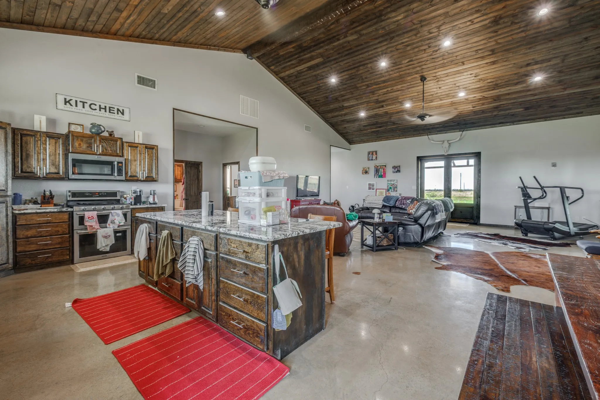 Farm For Sale in Jones County , 11530 County Road 140, Hamlin, Texas 79520, 3 Bedrooms, 3 Bathrooms, 2 Garage spaces, 2,400 Sqft, built in 2024, Price $850,000, mls#21273768, Real Estate Agent in Hamlin, Homes For Sale in Jones county, Homes For Sale in Hamlin, Realtor in Hamlin Texas, Real Estate Brokerage Independent Realty Texas, Luminita Cordes Realtor