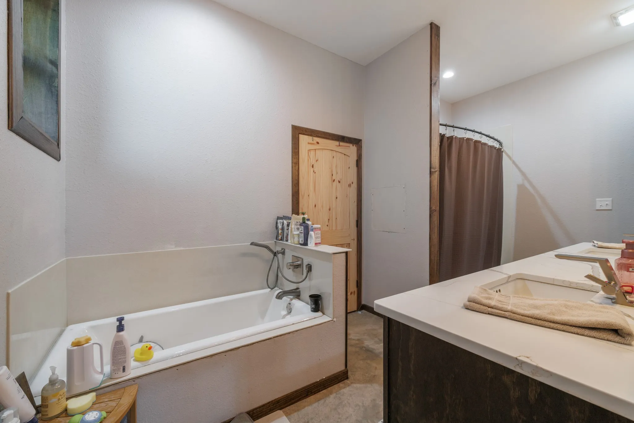 Farm For Sale in Jones County , 11530 County Road 140, Hamlin, Texas 79520, 3 Bedrooms, 3 Bathrooms, 2 Garage spaces, 2,400 Sqft, built in 2024, Price $850,000, mls#21273768, Real Estate Agent in Hamlin, Homes For Sale in Jones county, Homes For Sale in Hamlin, Realtor in Hamlin Texas, Real Estate Brokerage Independent Realty Texas, Luminita Cordes Realtor
