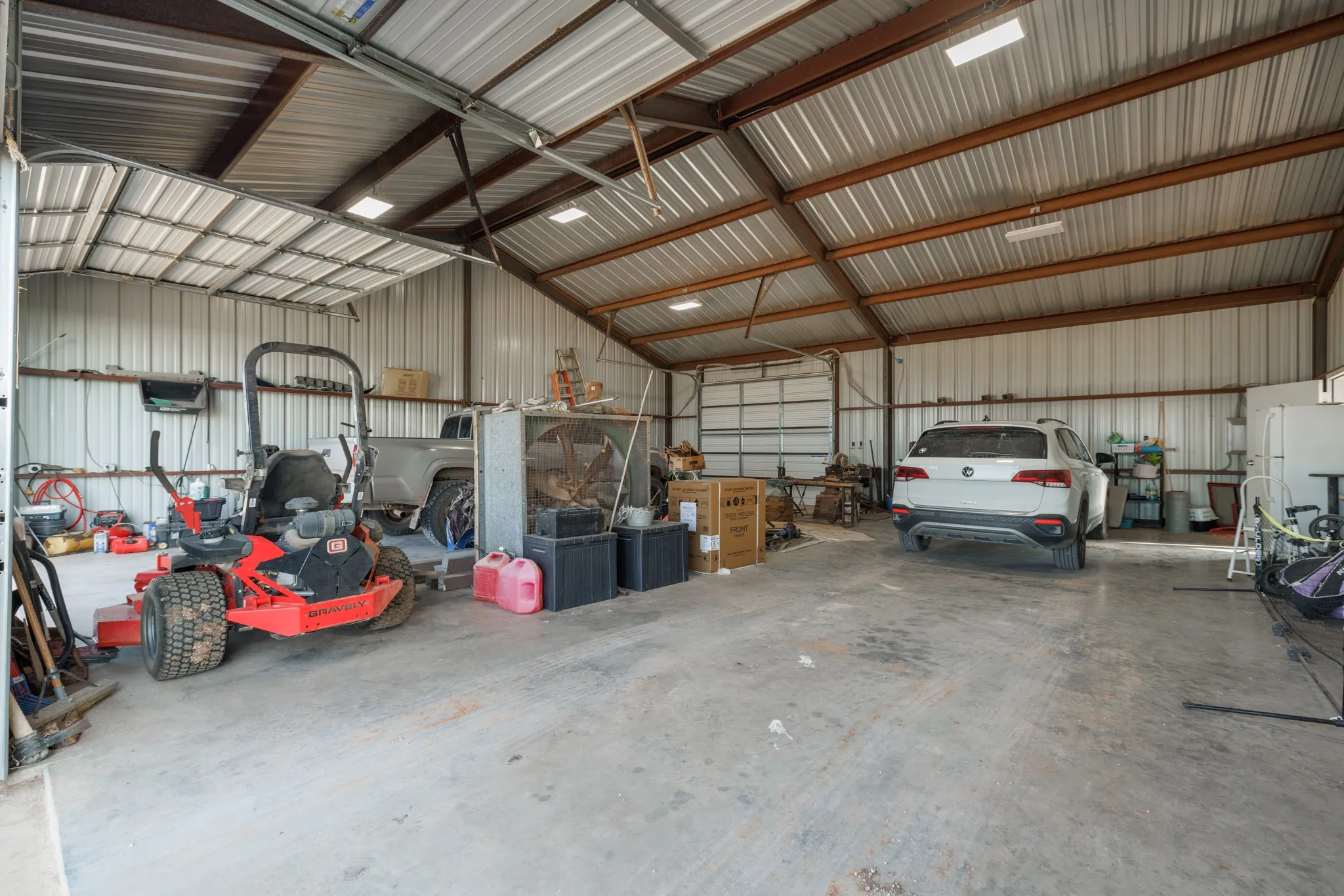 Farm For Sale in Jones County , 11530 County Road 140, Hamlin, Texas 79520, 3 Bedrooms, 3 Bathrooms, 2 Garage spaces, 2,400 Sqft, built in 2024, Price $850,000, mls#21273768, Real Estate Agent in Hamlin, Homes For Sale in Jones county, Homes For Sale in Hamlin, Realtor in Hamlin Texas, Real Estate Brokerage Independent Realty Texas, Luminita Cordes Realtor