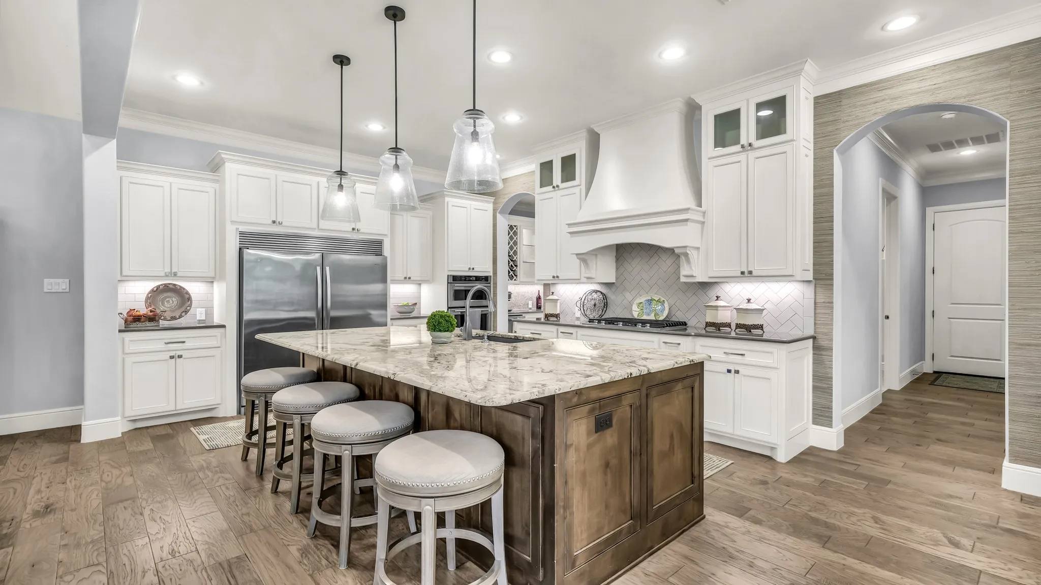 Single Family Residence For Sale in Parker County , 282 Sugartree Circle, Lipan, Texas 76462, 3 Bedroom, 3 Bathroom, 3 Garage spaces, 3,029 Sqft, built in 2018, mls#21286993, Real Estate Agent in Lipan, Homes For Sale in Parker county, Homes For Sale in Lipan, Realtor in Lipan Texas, Real Estate Brokerage Independent Realty Texas, Luminita Cordes Realtor