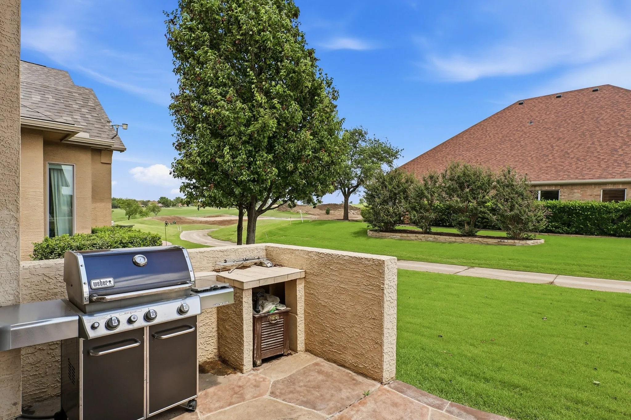 Single Family Residence For Sale in Denton County , 11508 Southerland Drive, Denton, Texas 76207, 2 Bedroom, 3 Bathroom, 3 Garage spaces, 2,447 Sqft, built in 2011, mls#21274836, Real Estate Agent in Denton, Homes For Sale in Denton county, Homes For Sale in Denton, Realtor in Denton Texas, Real Estate Brokerage Independent Realty Texas, Luminita Cordes Realtor