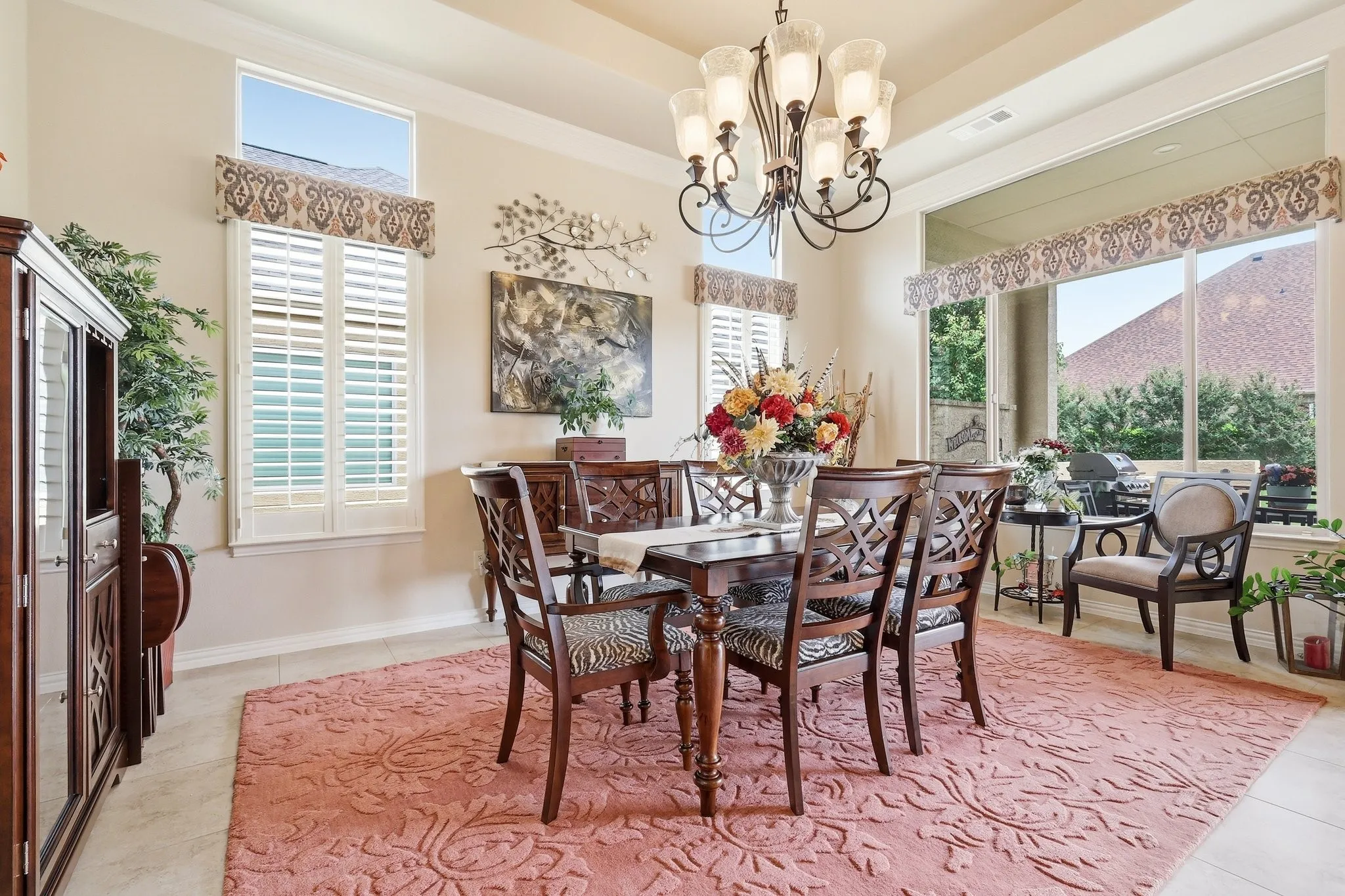 Single Family Residence For Sale in Denton County , 11508 Southerland Drive, Denton, Texas 76207, 2 Bedroom, 3 Bathroom, 3 Garage spaces, 2,447 Sqft, built in 2011, mls#21274836, Real Estate Agent in Denton, Homes For Sale in Denton county, Homes For Sale in Denton, Realtor in Denton Texas, Real Estate Brokerage Independent Realty Texas, Luminita Cordes Realtor