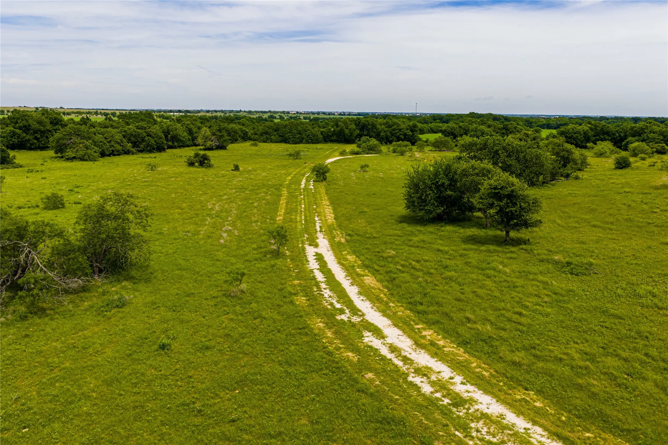 Ranch For Sale in Johnson County , 3900 W Highway 67, Cleburne, Texas 76033, 0, 0, Garage spaces, 0 Sqft, built in 0, Price $20,013,360, mls#21287040, Real Estate Agent in Cleburne, Homes For Sale in Johnson county, Homes For Sale in Cleburne, Realtor in Cleburne Texas, Real Estate Brokerage Independent Realty Texas, Luminita Cordes Realtor