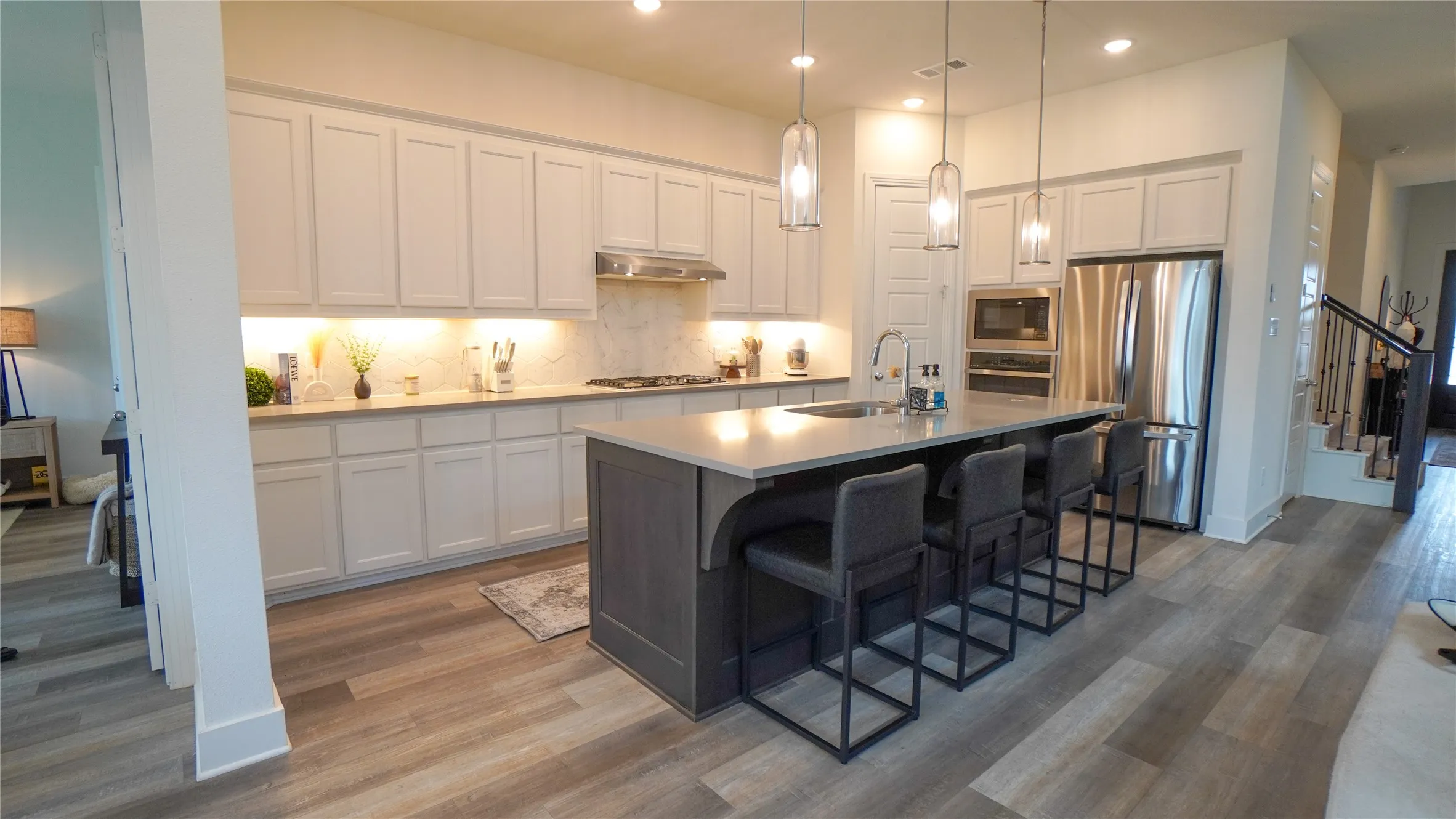 Single Family Residence For Rent in Rockwall County , 5727 Huffines Boulevard, Royse City, Texas 75189, 5 Bedroom, 4 Bathroom, 2 Garage spaces, 3,251 Sqft, built in 2023, mls#21283480, Real Estate Agent in Royse City, Homes For Rent in Rockwall county, Homes For Rent in Royse City, Realtor in Royse City Texas, Real Estate Brokerage Independent Realty Texas, Luminita Cordes Realtor