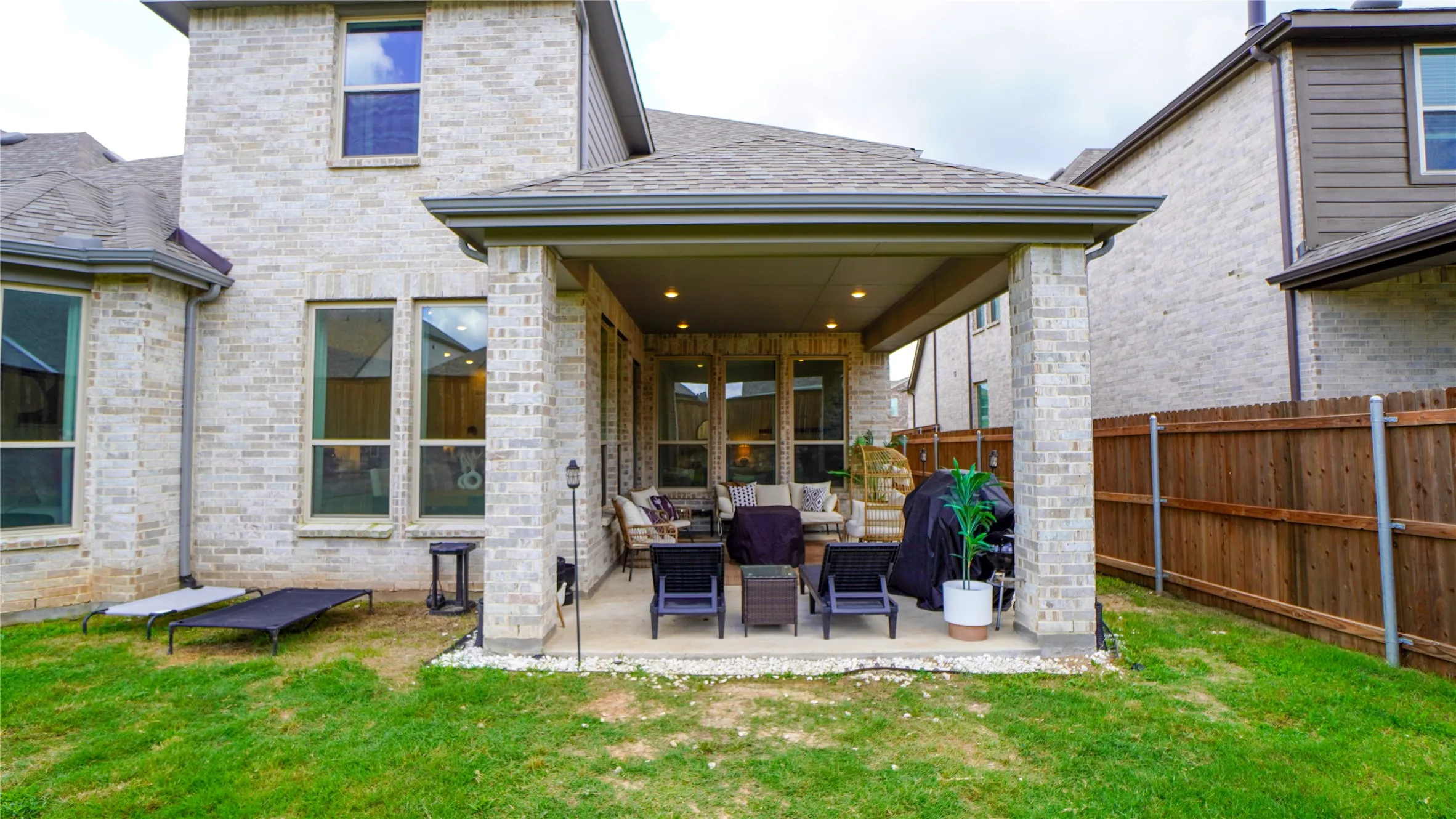 Single Family Residence For Rent in Rockwall County , 5727 Huffines Boulevard, Royse City, Texas 75189, 5 Bedroom, 4 Bathroom, 2 Garage spaces, 3,251 Sqft, built in 2023, mls#21283480, Real Estate Agent in Royse City, Homes For Rent in Rockwall county, Homes For Rent in Royse City, Realtor in Royse City Texas, Real Estate Brokerage Independent Realty Texas, Luminita Cordes Realtor