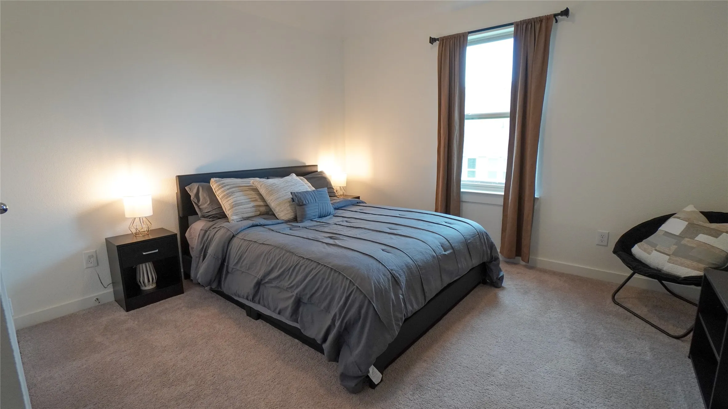 Single Family Residence For Rent in Rockwall County , 5727 Huffines Boulevard, Royse City, Texas 75189, 5 Bedroom, 4 Bathroom, 2 Garage spaces, 3,251 Sqft, built in 2023, mls#21283480, Real Estate Agent in Royse City, Homes For Rent in Rockwall county, Homes For Rent in Royse City, Realtor in Royse City Texas, Real Estate Brokerage Independent Realty Texas, Luminita Cordes Realtor