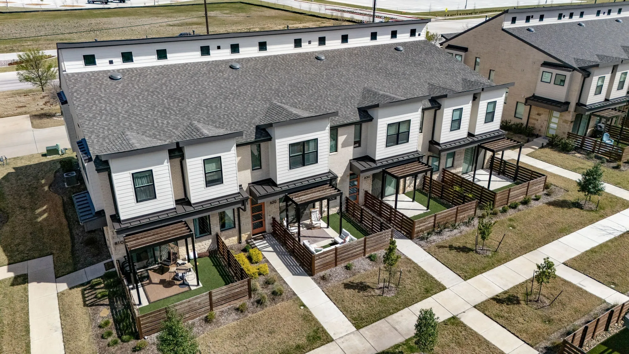 Townhouse For Sale in Denton County , 820 Dulaney Court, Prosper, Texas 75078, 3 Bedrooms, 3 Bathrooms, 2 Garage spaces, 1,886 Sqft, built in 2023, Price $400,000, mls#21287056, Real Estate Agent in Prosper, Homes For Sale in Denton county, Homes For Sale in Prosper, Realtor in Prosper Texas, Real Estate Brokerage Independent Realty Texas, Luminita Cordes Realtor