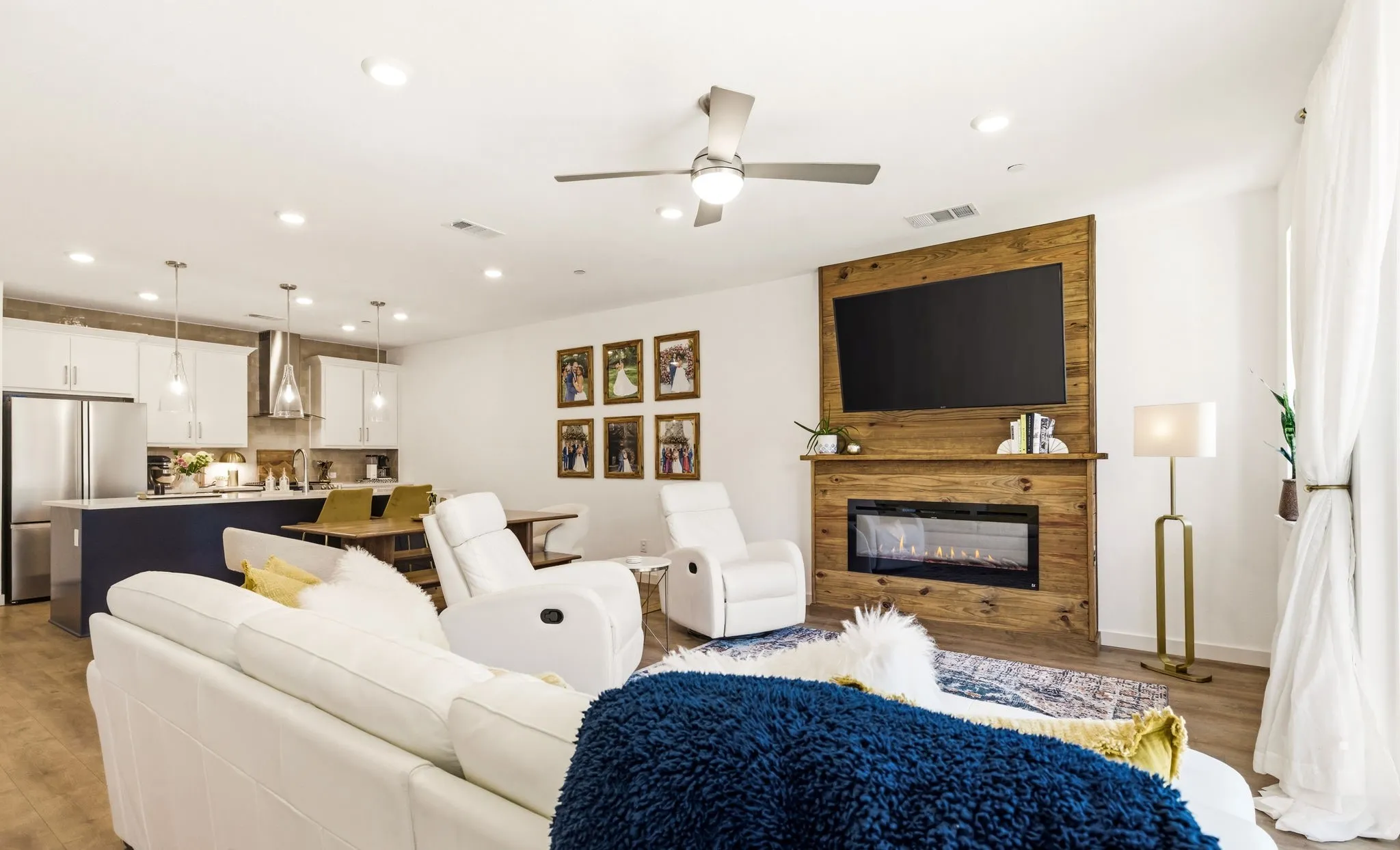 Townhouse For Sale in Denton County , 820 Dulaney Court, Prosper, Texas 75078, 3 Bedrooms, 3 Bathrooms, 2 Garage spaces, 1,886 Sqft, built in 2023, Price $400,000, mls#21287056, Real Estate Agent in Prosper, Homes For Sale in Denton county, Homes For Sale in Prosper, Realtor in Prosper Texas, Real Estate Brokerage Independent Realty Texas, Luminita Cordes Realtor