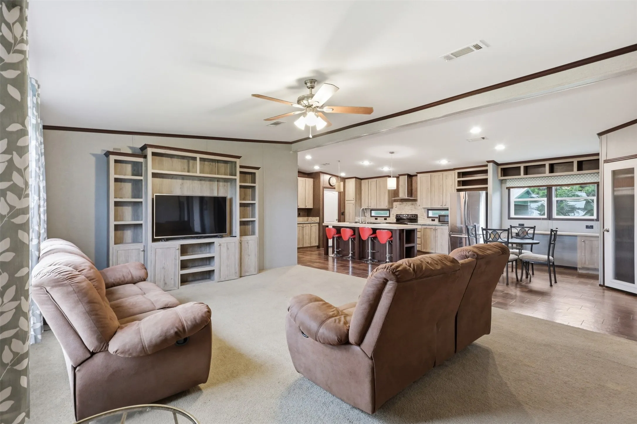 Farm For Rent in Collin County , 4196 L FM 75, Princeton, Texas 75407, 3 Bedroom, 2 Bathroom, Garage spaces, 1,680 Sqft, built in 2017, mls#21285667, Real Estate Agent in Princeton, Homes For Rent in Collin county, Homes For Rent in Princeton, Realtor in Princeton Texas, Real Estate Brokerage Independent Realty Texas, Luminita Cordes Realtor