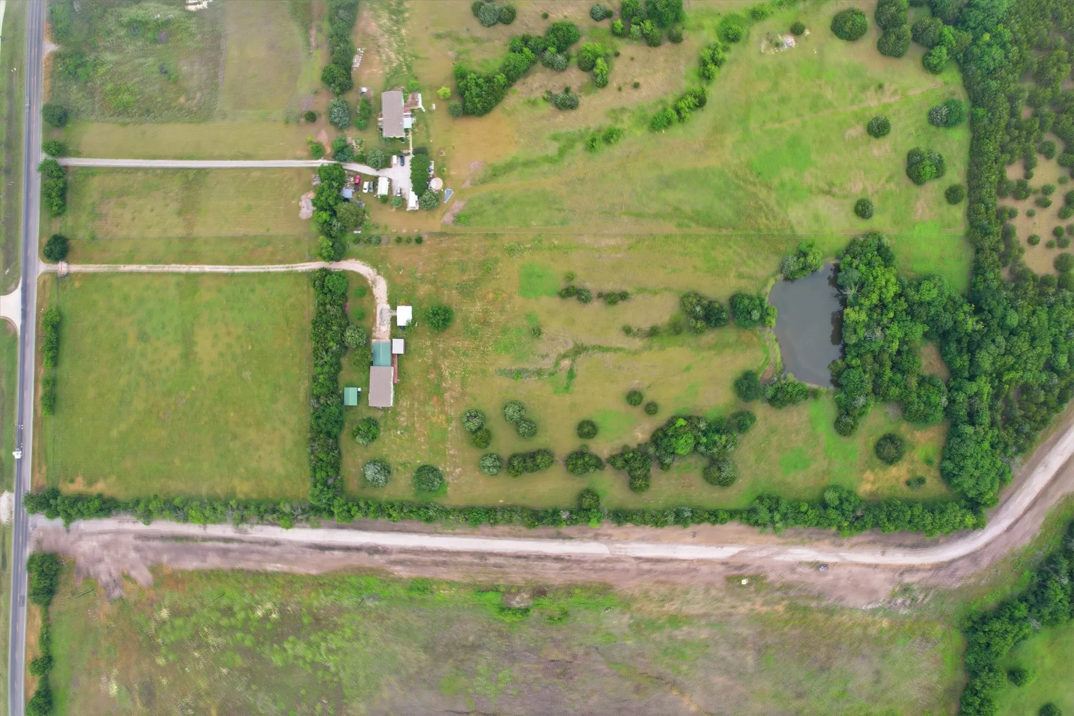 Farm For Rent in Collin County , 4196 L FM 75, Princeton, Texas 75407, 3 Bedroom, 2 Bathroom, Garage spaces, 1,680 Sqft, built in 2017, mls#21285667, Real Estate Agent in Princeton, Homes For Rent in Collin county, Homes For Rent in Princeton, Realtor in Princeton Texas, Real Estate Brokerage Independent Realty Texas, Luminita Cordes Realtor