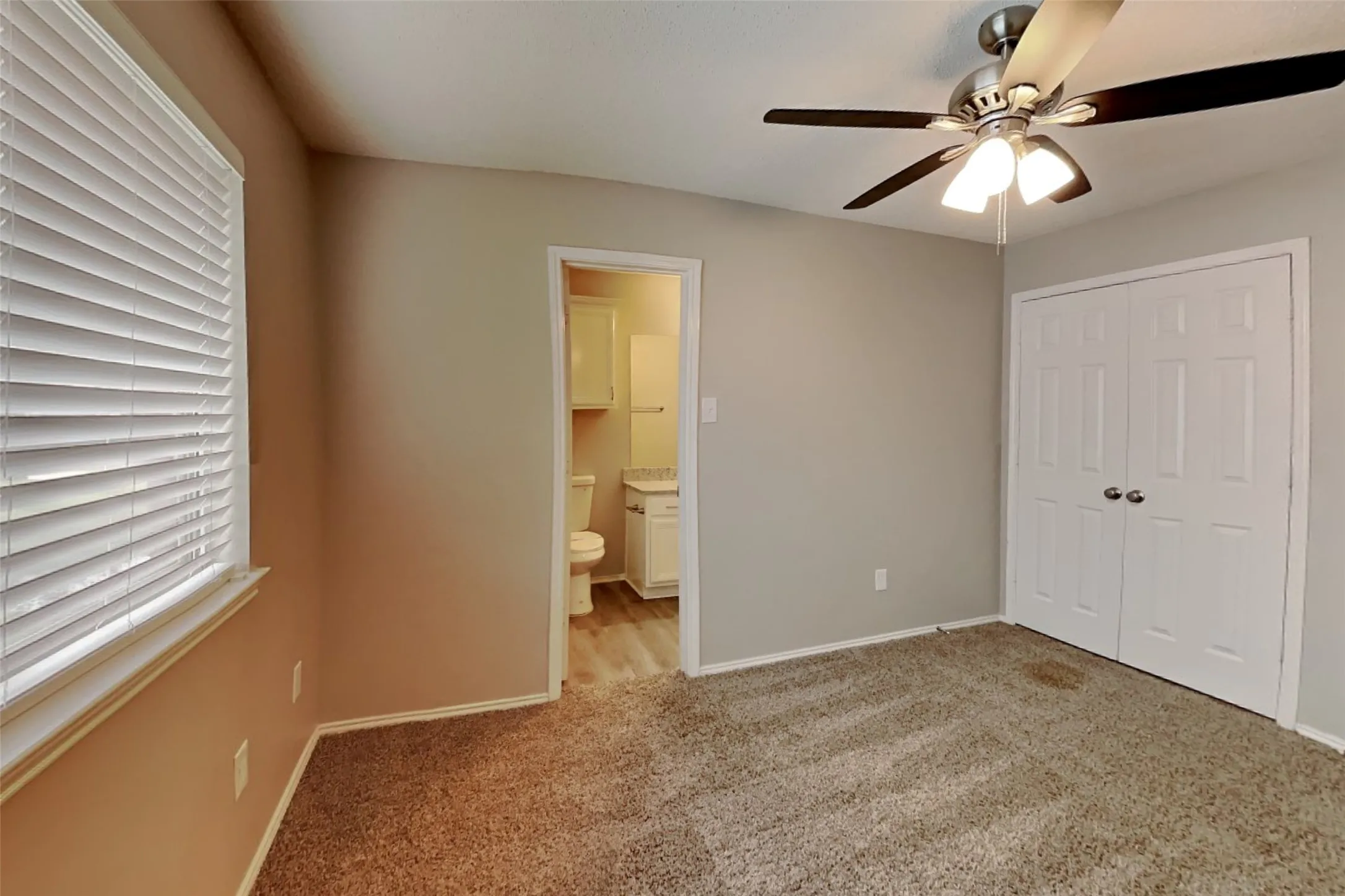 Single Family Residence For Rent in Kaufman County , 511 Brazos Street, Forney, Texas 75126, 3 Bedroom, 2 Bathroom, 2 Garage spaces, 1,570 Sqft, built in 1999, mls#21287100, Real Estate Agent in Forney, Homes For Rent in Kaufman county, Homes For Rent in Forney, Realtor in Forney Texas, Real Estate Brokerage Independent Realty Texas, Luminita Cordes Realtor