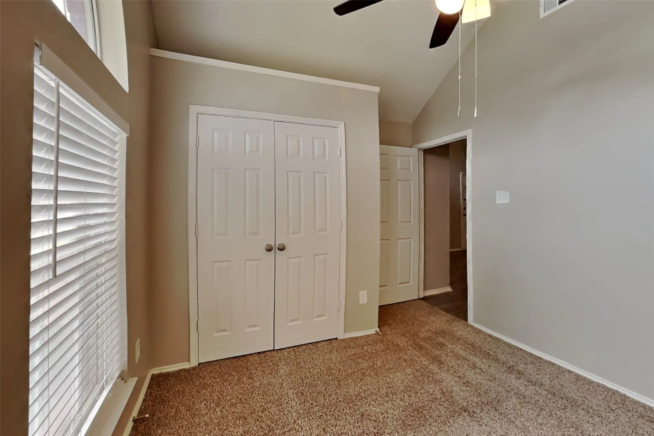 Single Family Residence For Rent in Kaufman County , 511 Brazos Street, Forney, Texas 75126, 3 Bedroom, 2 Bathroom, 2 Garage spaces, 1,570 Sqft, built in 1999, mls#21287100, Real Estate Agent in Forney, Homes For Rent in Kaufman county, Homes For Rent in Forney, Realtor in Forney Texas, Real Estate Brokerage Independent Realty Texas, Luminita Cordes Realtor