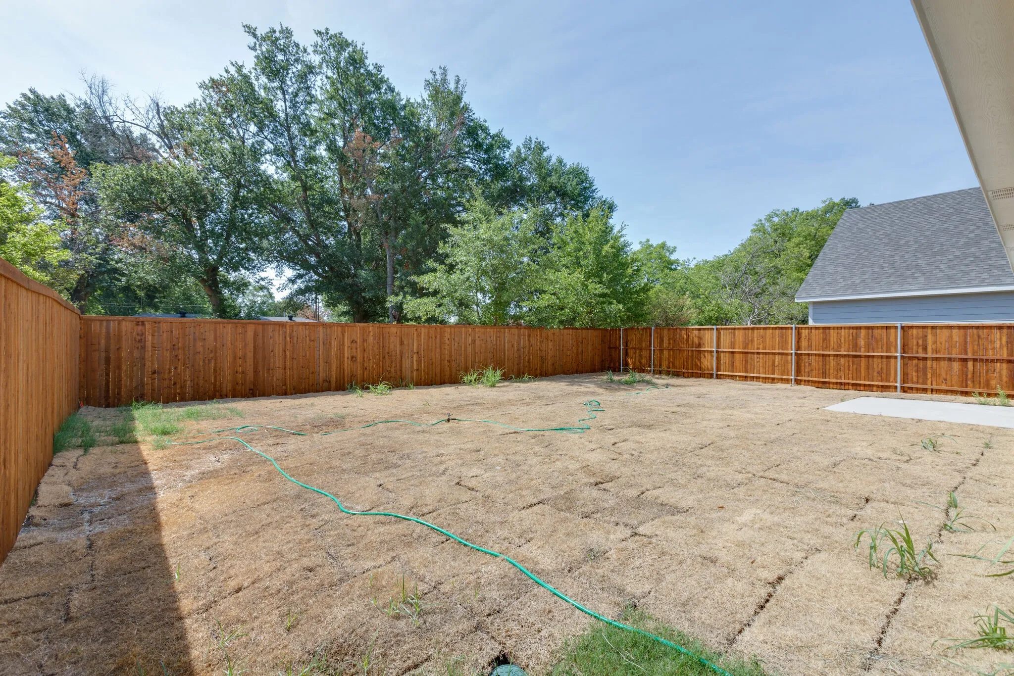 Single Family Residence For Rent in Kaufman County , 111 Rock Creek Lane, Terrell, Texas 75160, 3 Bedroom, 2 Bathroom, 2 Garage spaces, 1,263 Sqft, built in 2022, mls#21286873, Real Estate Agent in Terrell, Homes For Rent in Kaufman county, Homes For Rent in Terrell, Realtor in Terrell Texas, Real Estate Brokerage Independent Realty Texas, Luminita Cordes Realtor