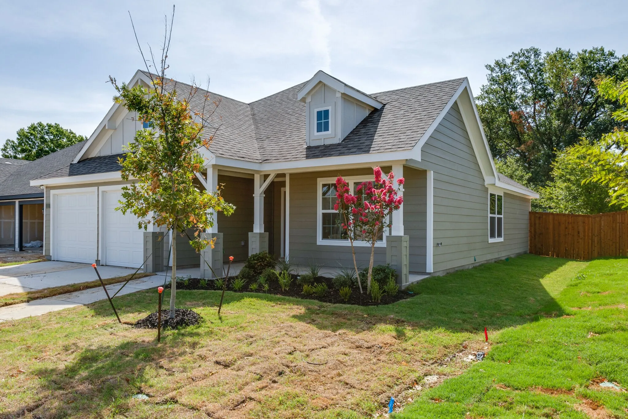 Single Family Residence For Rent in Kaufman County , 111 Rock Creek Lane, Terrell, Texas 75160, 3 Bedroom, 2 Bathroom, 2 Garage spaces, 1,263 Sqft, built in 2022, mls#21286873, Real Estate Agent in Terrell, Homes For Rent in Kaufman county, Homes For Rent in Terrell, Realtor in Terrell Texas, Real Estate Brokerage Independent Realty Texas, Luminita Cordes Realtor
