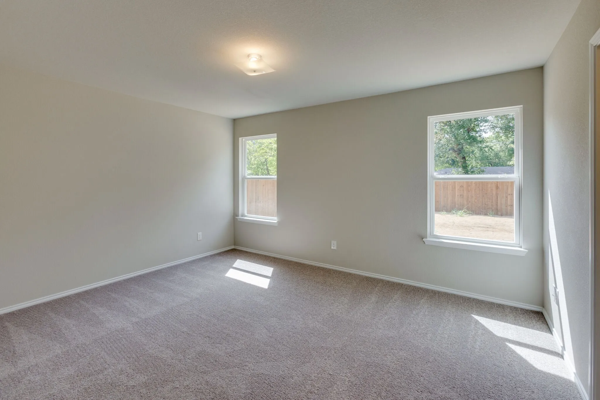 Single Family Residence For Rent in Kaufman County , 111 Rock Creek Lane, Terrell, Texas 75160, 3 Bedroom, 2 Bathroom, 2 Garage spaces, 1,263 Sqft, built in 2022, mls#21286873, Real Estate Agent in Terrell, Homes For Rent in Kaufman county, Homes For Rent in Terrell, Realtor in Terrell Texas, Real Estate Brokerage Independent Realty Texas, Luminita Cordes Realtor
