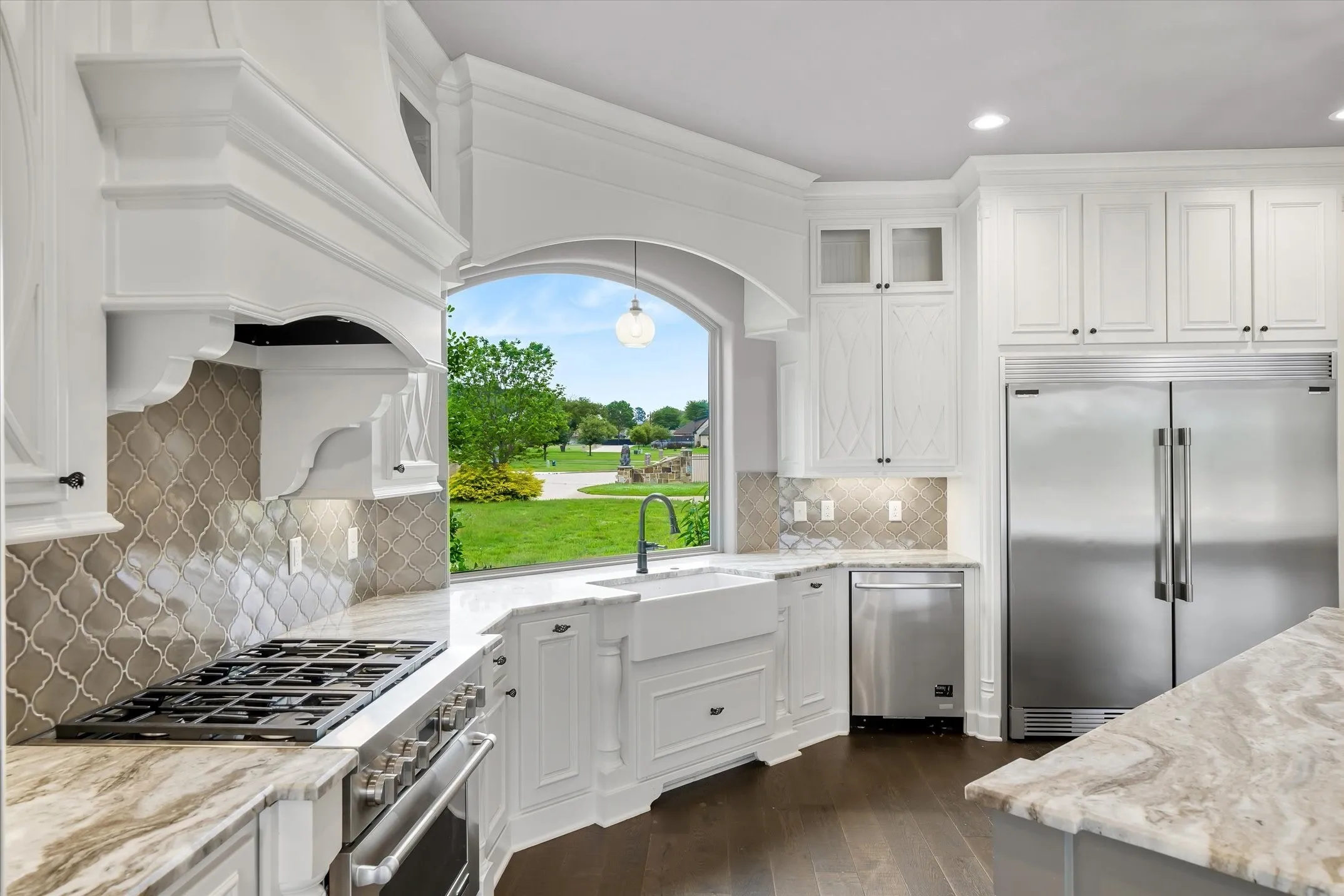 Single Family Residence For Sale in Smith County , 16508 Hailey Court, Tyler, Texas 75703, 6 Bedrooms, 9 Bathrooms, 13 Garage spaces, 9,730 Sqft, built in 2016, Price $2,800,000, mls#21281232, Real Estate Agent in Tyler, Homes For Sale in Smith county, Homes For Sale in Tyler, Realtor in Tyler Texas, Real Estate Brokerage Independent Realty Texas, Luminita Cordes Realtor