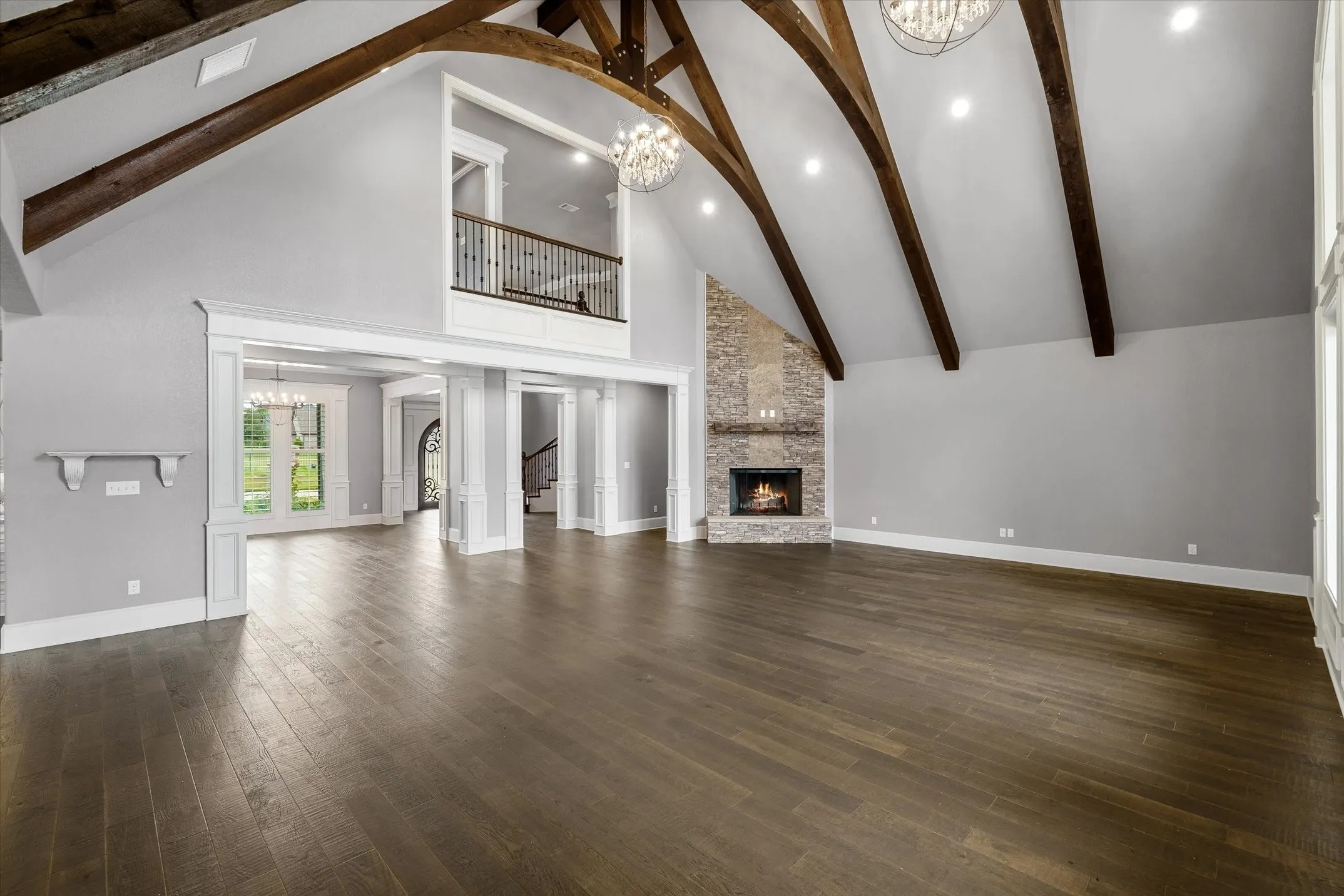 Single Family Residence For Sale in Smith County , 16508 Hailey Court, Tyler, Texas 75703, 6 Bedrooms, 9 Bathrooms, 13 Garage spaces, 9,730 Sqft, built in 2016, Price $2,800,000, mls#21281232, Real Estate Agent in Tyler, Homes For Sale in Smith county, Homes For Sale in Tyler, Realtor in Tyler Texas, Real Estate Brokerage Independent Realty Texas, Luminita Cordes Realtor