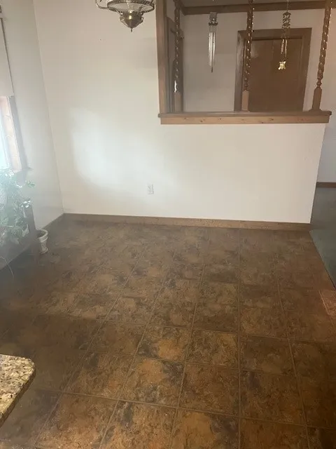 Single Family Residence For Sale in Mills County , 915 W Hwy 84 Highway W, Mullin, Texas 76864, 3 Bedrooms, 2 Bathrooms, Garage spaces, 1,343 Sqft, built in 1977, Price $524,900, mls#21287130, Real Estate Agent in Mullin, Homes For Sale in Mills county, Homes For Sale in Mullin, Realtor in Mullin Texas, Real Estate Brokerage Independent Realty Texas, Luminita Cordes Realtor