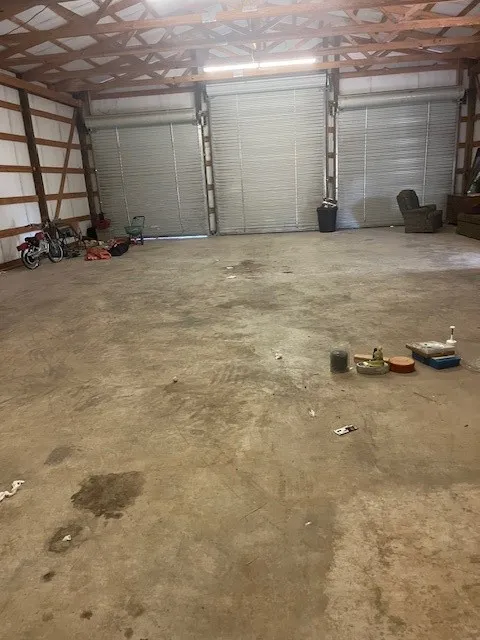 Single Family Residence For Sale in Mills County , 915 W Hwy 84 Highway W, Mullin, Texas 76864, 3 Bedrooms, 2 Bathrooms, Garage spaces, 1,343 Sqft, built in 1977, Price $524,900, mls#21287130, Real Estate Agent in Mullin, Homes For Sale in Mills county, Homes For Sale in Mullin, Realtor in Mullin Texas, Real Estate Brokerage Independent Realty Texas, Luminita Cordes Realtor