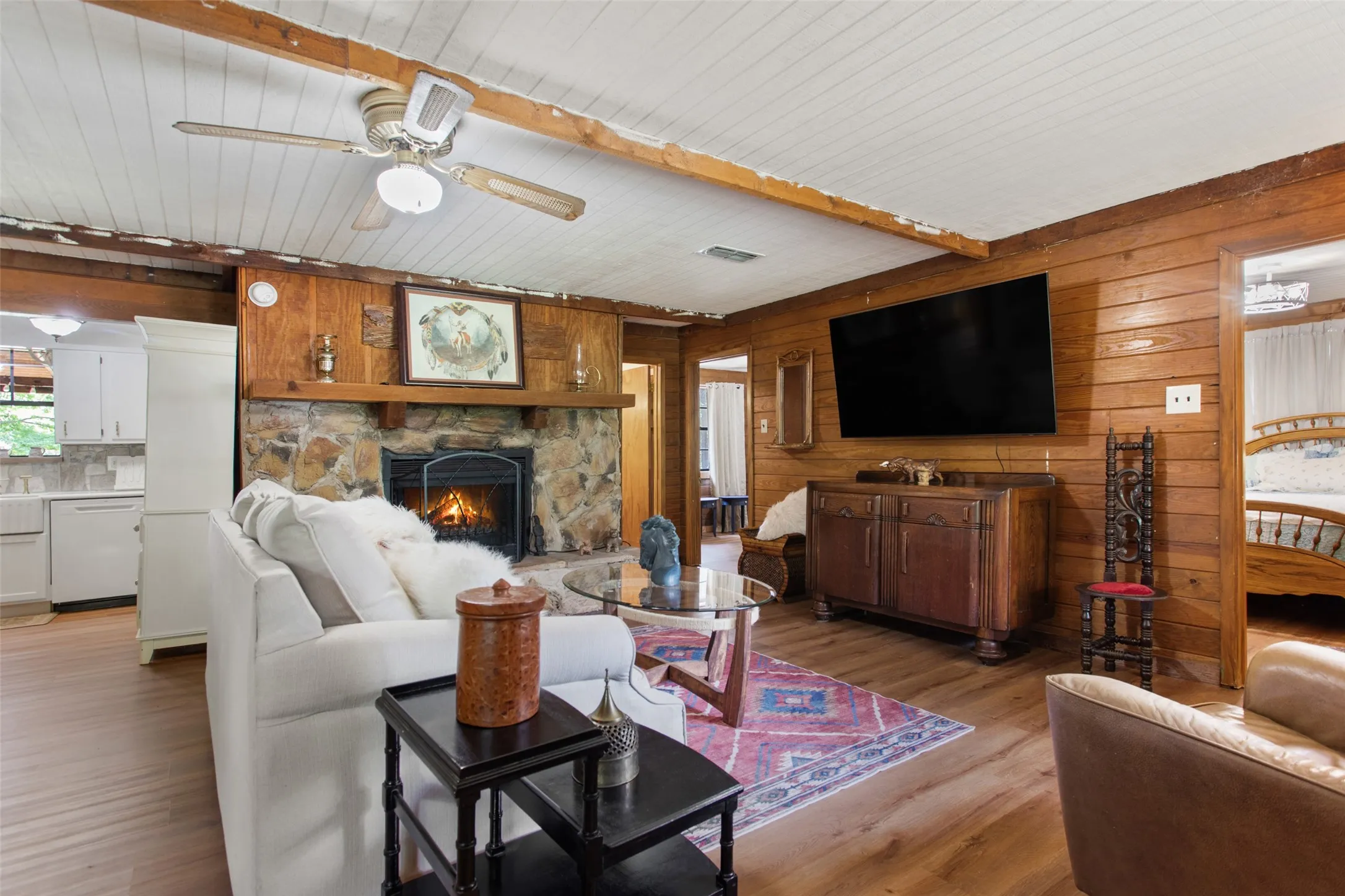 Single Family Residence For Sale in Smith County , 24087 FM 15, Troup, Texas 75789, 3 Bedroom, 2 Bathroom, Garage spaces, 1,400 Sqft, built in 2002, mls#21286594, Real Estate Agent in Troup, Homes For Sale in Smith county, Homes For Sale in Troup, Realtor in Troup Texas, Real Estate Brokerage Independent Realty Texas, Luminita Cordes Realtor