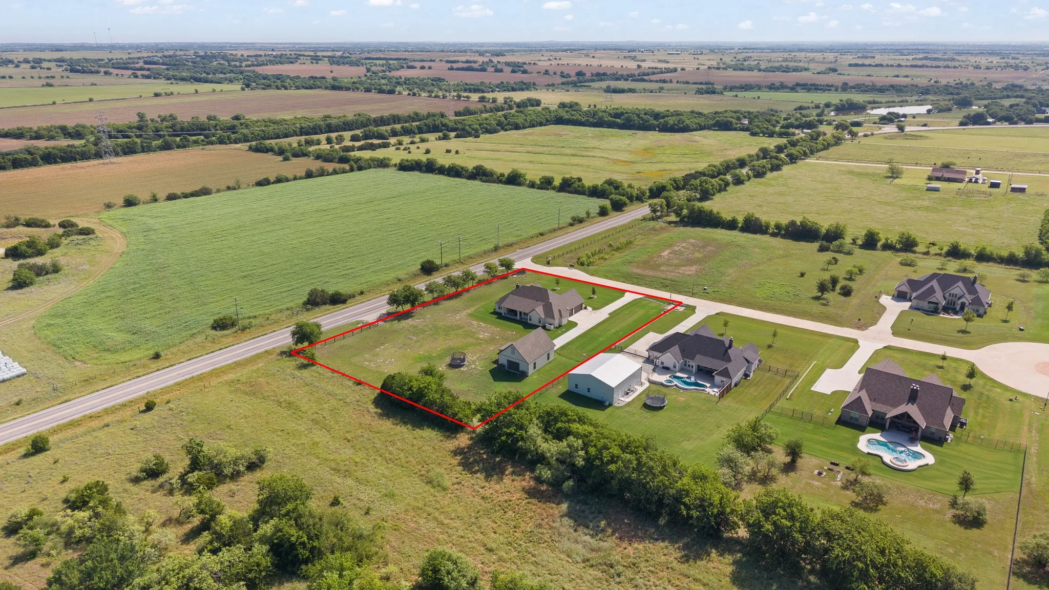 Single Family Residence For Sale in Johnson County , 6065 Bella Terra Lane, Godley, Texas 76044, 4 Bedroom, 3 Bathroom, 3 Garage spaces, 2,604 Sqft, built in 2022, mls#21284879, Real Estate Agent in Godley, Homes For Sale in Johnson county, Homes For Sale in Godley, Realtor in Godley Texas, Real Estate Brokerage Independent Realty Texas, Luminita Cordes Realtor