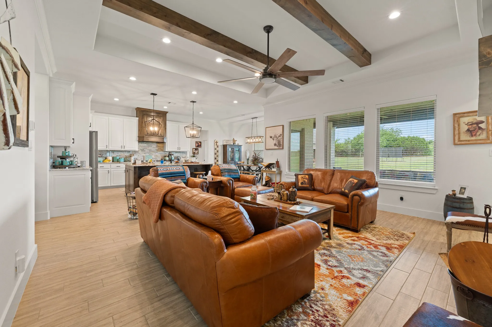 Single Family Residence For Sale in Johnson County , 6065 Bella Terra Lane, Godley, Texas 76044, 4 Bedroom, 3 Bathroom, 3 Garage spaces, 2,604 Sqft, built in 2022, mls#21284879, Real Estate Agent in Godley, Homes For Sale in Johnson county, Homes For Sale in Godley, Realtor in Godley Texas, Real Estate Brokerage Independent Realty Texas, Luminita Cordes Realtor