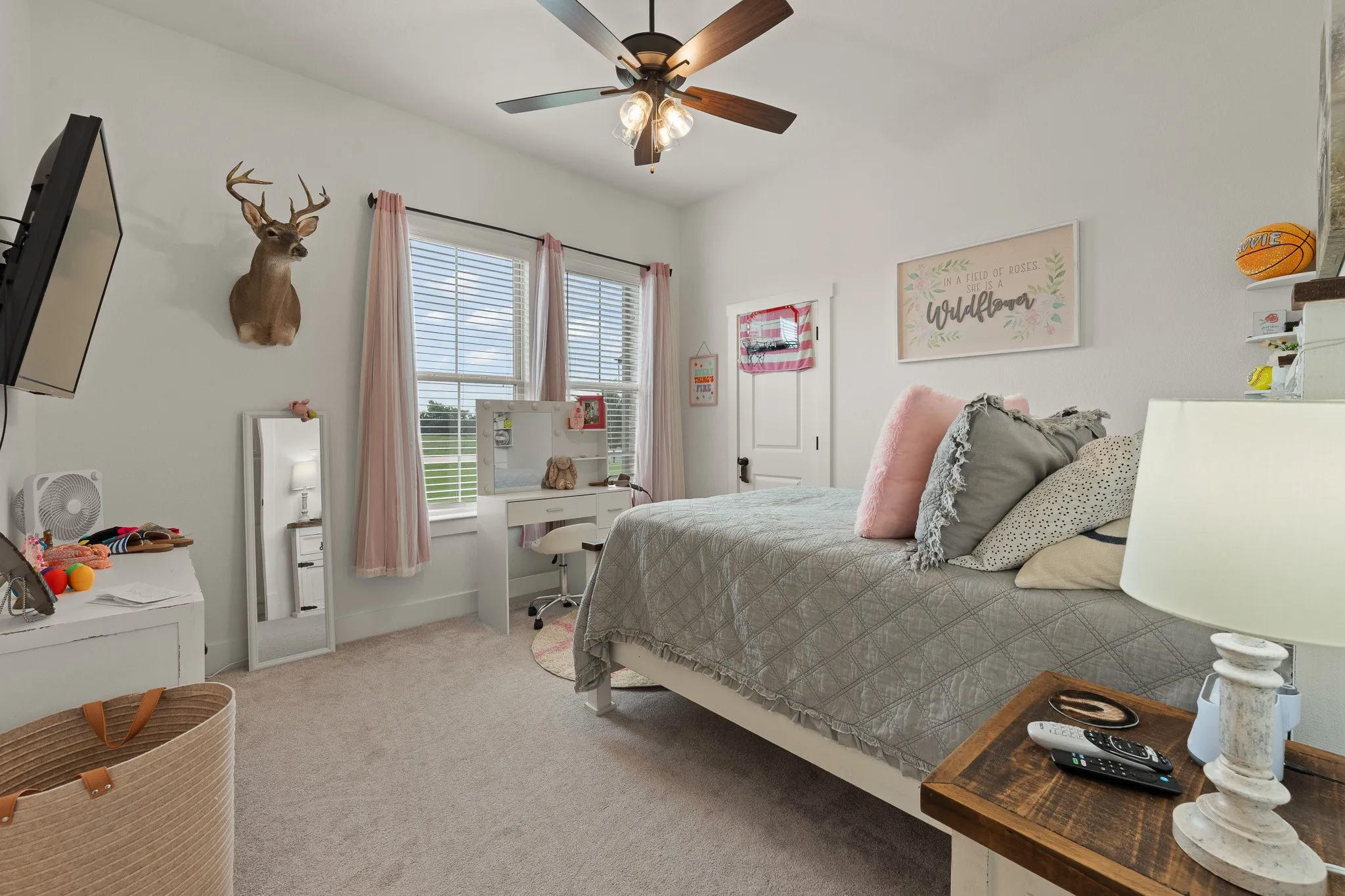 Single Family Residence For Sale in Johnson County , 6065 Bella Terra Lane, Godley, Texas 76044, 4 Bedroom, 3 Bathroom, 3 Garage spaces, 2,604 Sqft, built in 2022, mls#21284879, Real Estate Agent in Godley, Homes For Sale in Johnson county, Homes For Sale in Godley, Realtor in Godley Texas, Real Estate Brokerage Independent Realty Texas, Luminita Cordes Realtor