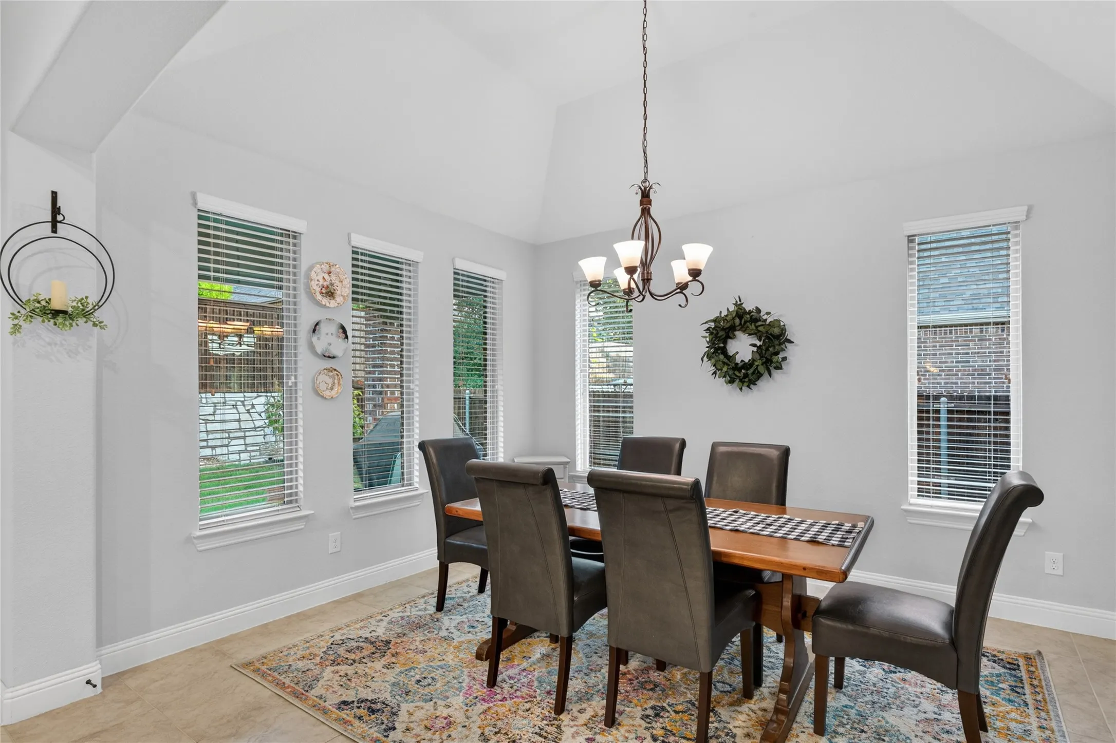 Single Family Residence For Sale in Collin County , 10909 Smithville Place, Mc Kinney, Texas 75071, 3 Bedroom, 2 Bathroom, 2 Garage spaces, 2,330 Sqft, built in 2017, mls#21283893, Real Estate Agent in Mc Kinney, Homes For Sale in Collin county, Homes For Sale in Mc Kinney, Realtor in Mc Kinney Texas, Real Estate Brokerage Independent Realty Texas, Luminita Cordes Realtor