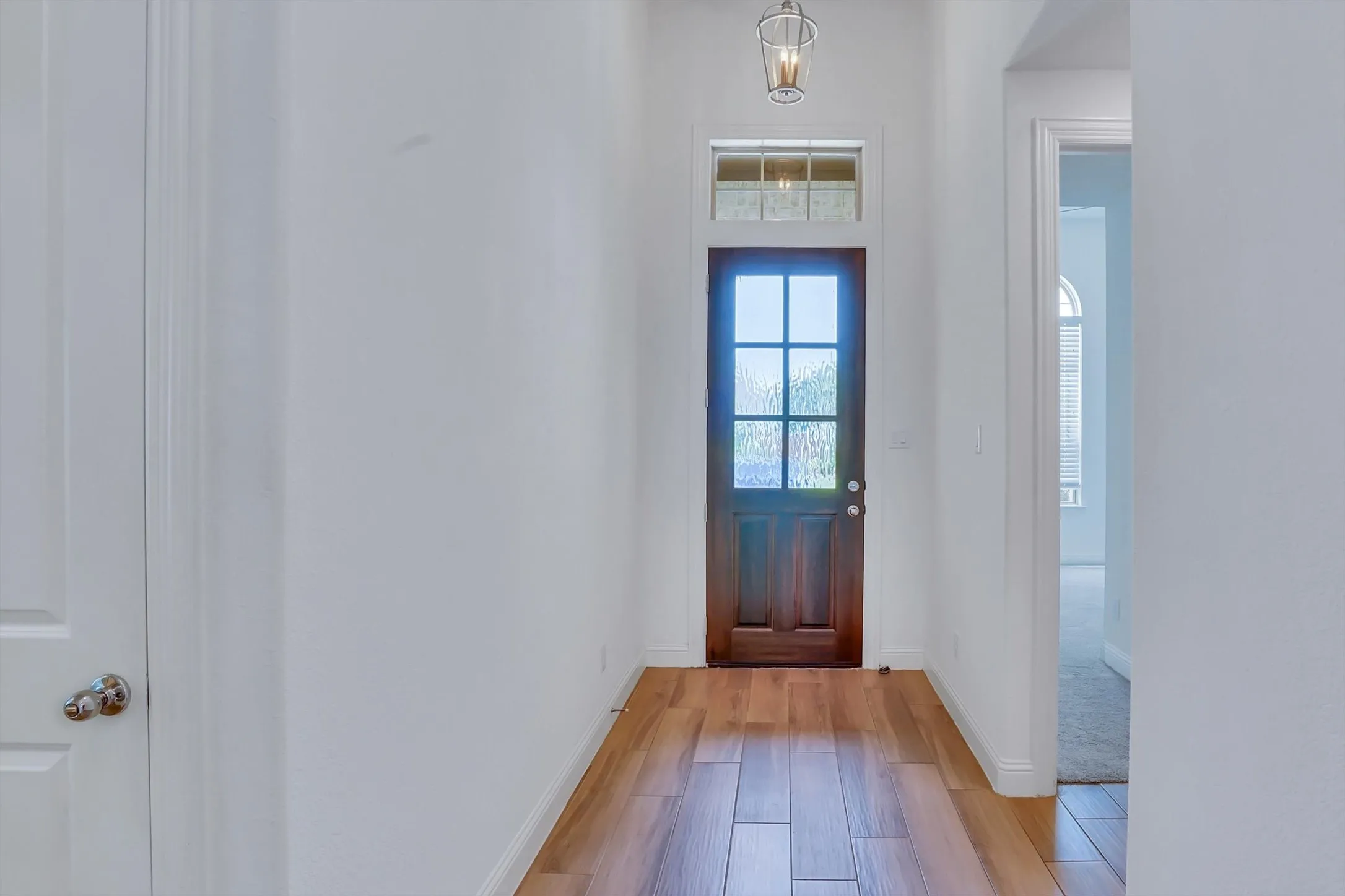 Single Family Residence For Sale in Tarrant County , 6108 Strada Cove, Fort Worth, Texas 76123, 4 Bedroom, 3 Bathroom, 2 Garage spaces, 2,130 Sqft, built in 2019, mls#21287180, Real Estate Agent in Fort Worth, Homes For Sale in Tarrant county, Homes For Sale in Fort Worth, Realtor in Fort Worth Texas, Real Estate Brokerage Independent Realty Texas, Luminita Cordes Realtor