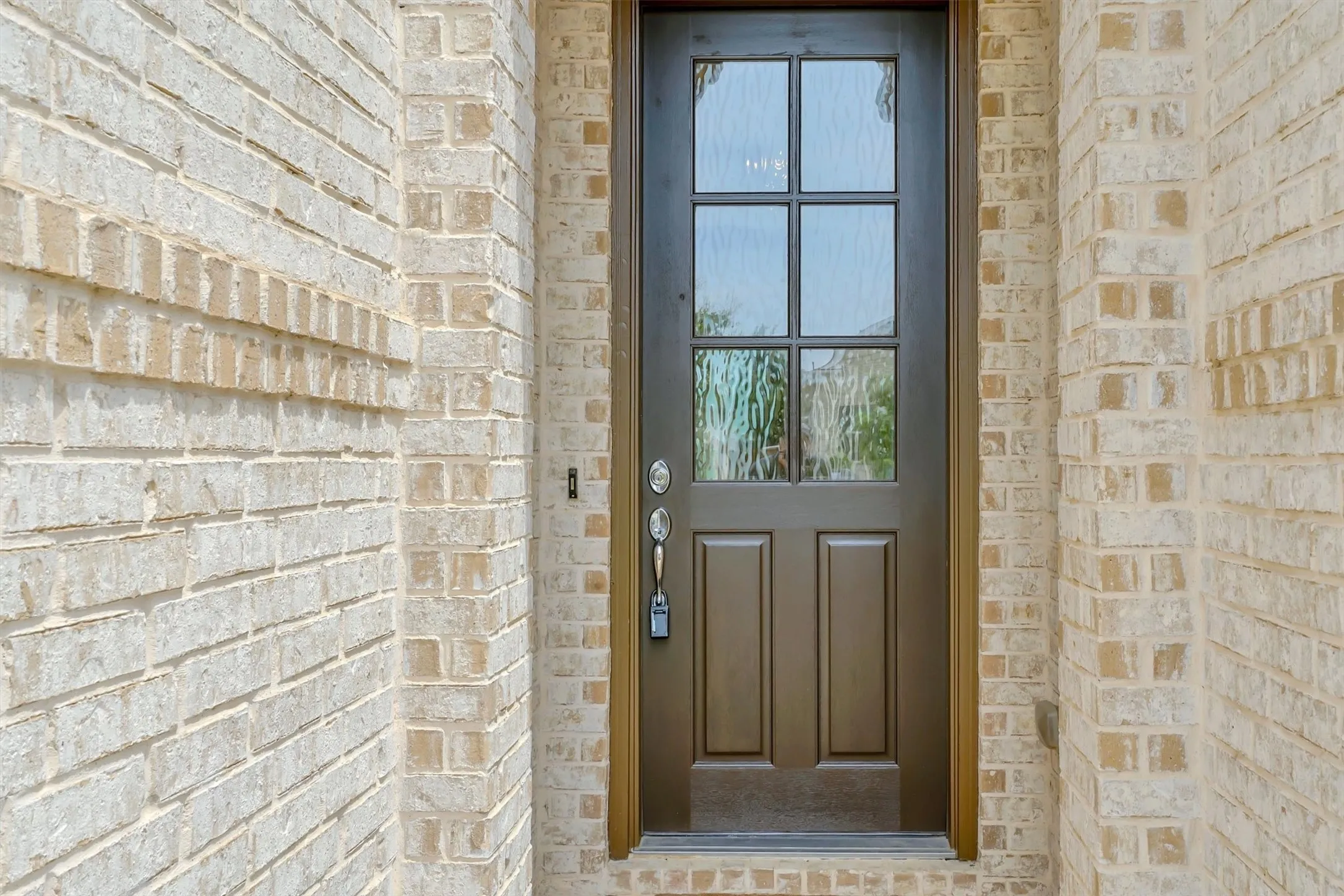 Single Family Residence For Sale in Tarrant County , 6108 Strada Cove, Fort Worth, Texas 76123, 4 Bedroom, 3 Bathroom, 2 Garage spaces, 2,130 Sqft, built in 2019, mls#21287180, Real Estate Agent in Fort Worth, Homes For Sale in Tarrant county, Homes For Sale in Fort Worth, Realtor in Fort Worth Texas, Real Estate Brokerage Independent Realty Texas, Luminita Cordes Realtor