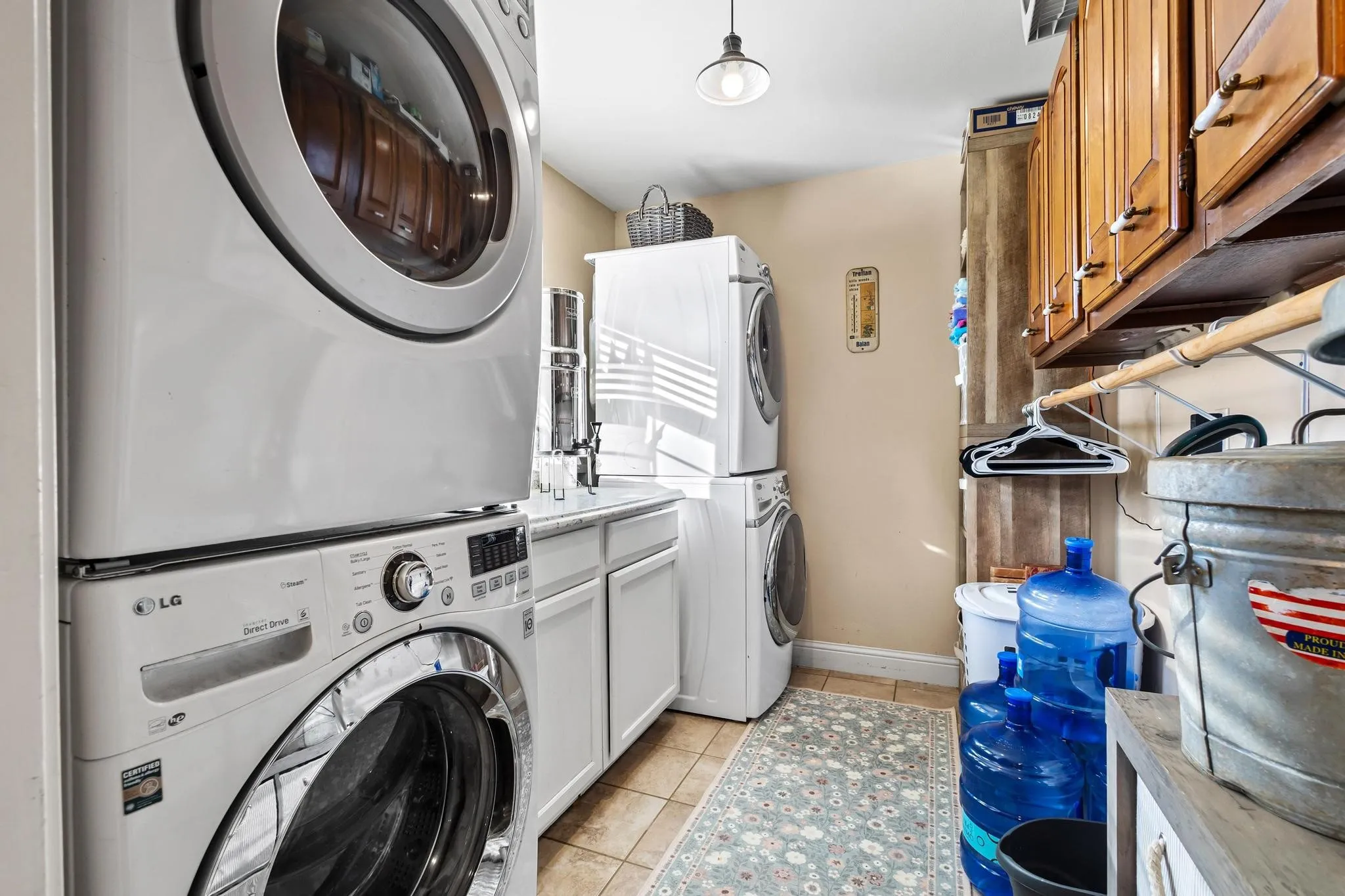 Single Family Residence For Sale in Fannin County , 2321 COUNTY ROAD 2100, Ivanhoe, Texas 75447, 6 Bedroom, 7 Bathroom, 2 Garage spaces, 5,656 Sqft, built in 1979, mls#21287182, Real Estate Agent in Ivanhoe, Homes For Sale in Fannin county, Homes For Sale in Ivanhoe, Realtor in Ivanhoe Texas, Real Estate Brokerage Independent Realty Texas, Luminita Cordes Realtor