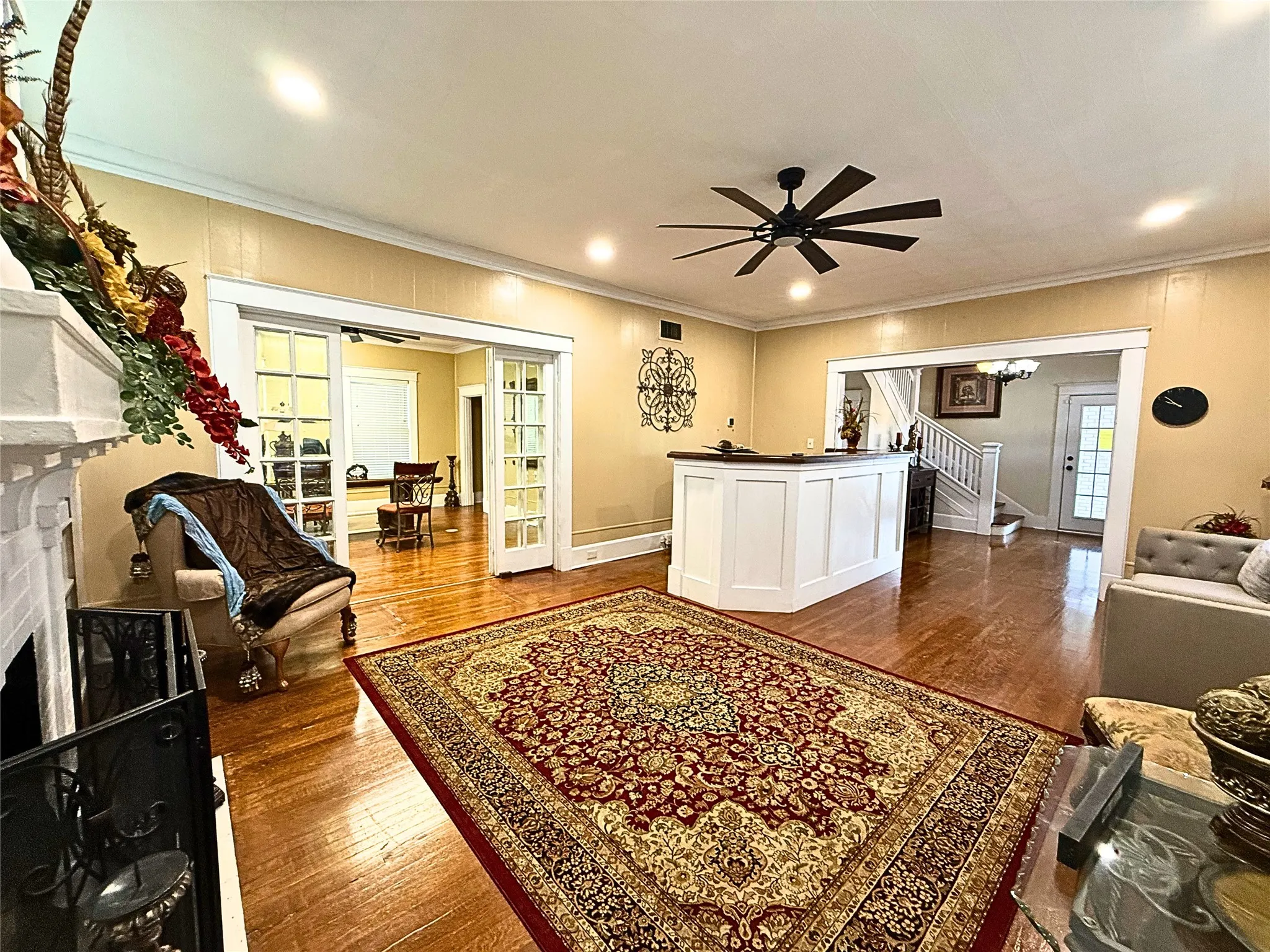 Office For Rent in Navarro County , 806 W 7th Avenue, Corsicana, Texas 75110, 0, 0, Garage spaces, 0 Sqft, built in 1914, Price $2,500, mls#21287024, Real Estate Agent in Corsicana, Homes For Rent in Navarro county, Homes For Rent in Corsicana, Realtor in Corsicana Texas, Real Estate Brokerage Independent Realty Texas, Luminita Cordes Realtor