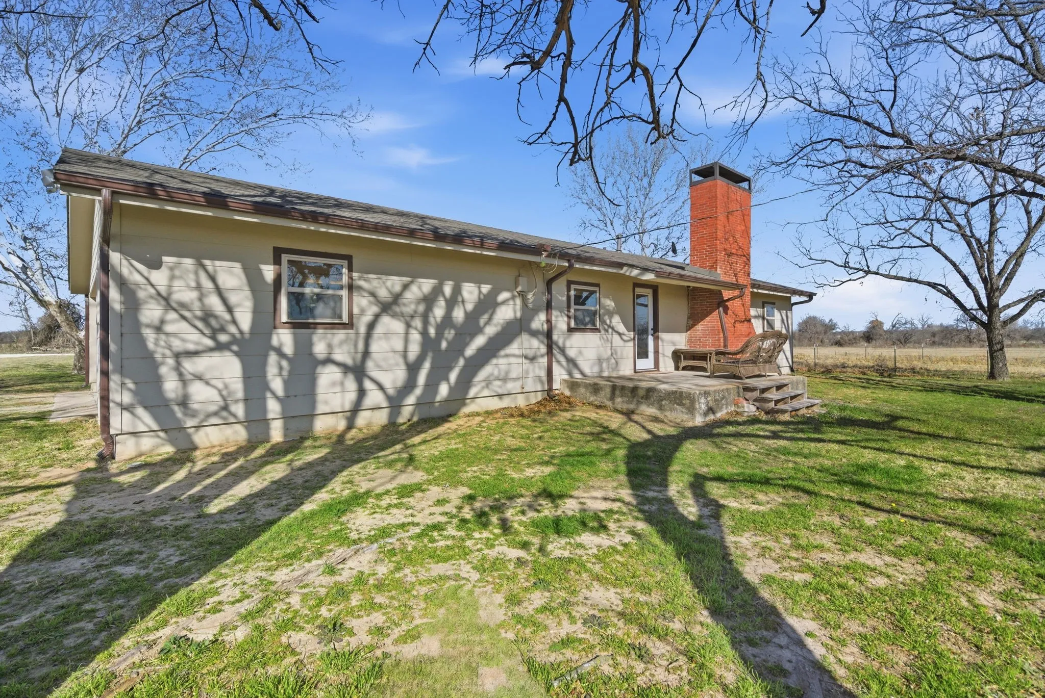 Single Family Residence For Sale in Comanche County , 551 County Road 416, Comanche, Texas 76442, 4 Bedroom, 2 Bathroom, Garage spaces, 1,864 Sqft, built in 1967, mls#21287127, Real Estate Agent in Comanche, Homes For Sale in Comanche county, Homes For Sale in Comanche, Realtor in Comanche Texas, Real Estate Brokerage Independent Realty Texas, Luminita Cordes Realtor