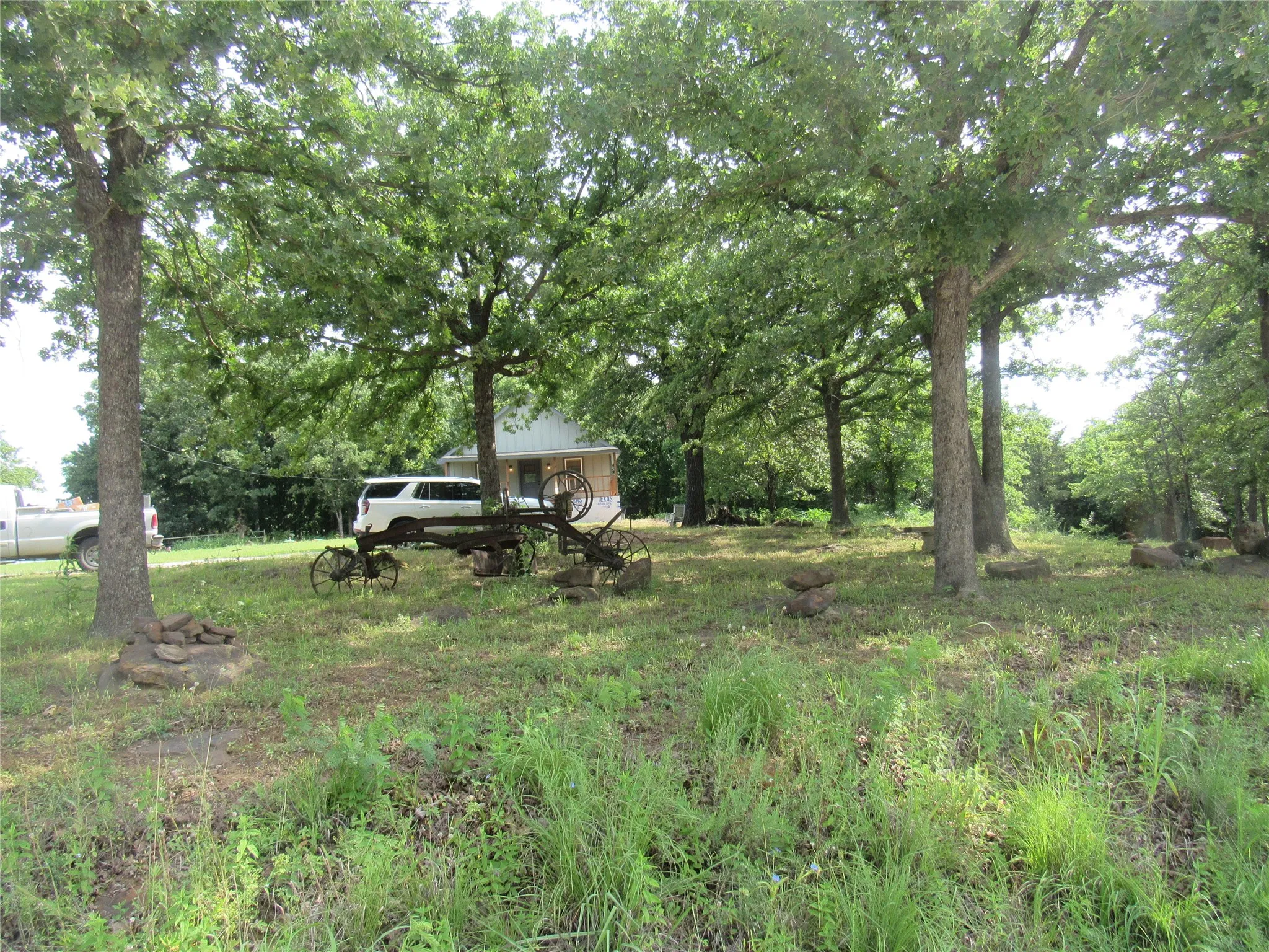 Single Family Residence For Sale in Cooke County , 391 County Road 147, Gainesville, Texas 76240, 2 Bedroom, 2 Bathroom, Garage spaces, 1,100 Sqft, built in 2024, mls#21286584, Real Estate Agent in Gainesville, Homes For Sale in Cooke county, Homes For Sale in Gainesville, Realtor in Gainesville Texas, Real Estate Brokerage Independent Realty Texas, Luminita Cordes Realtor