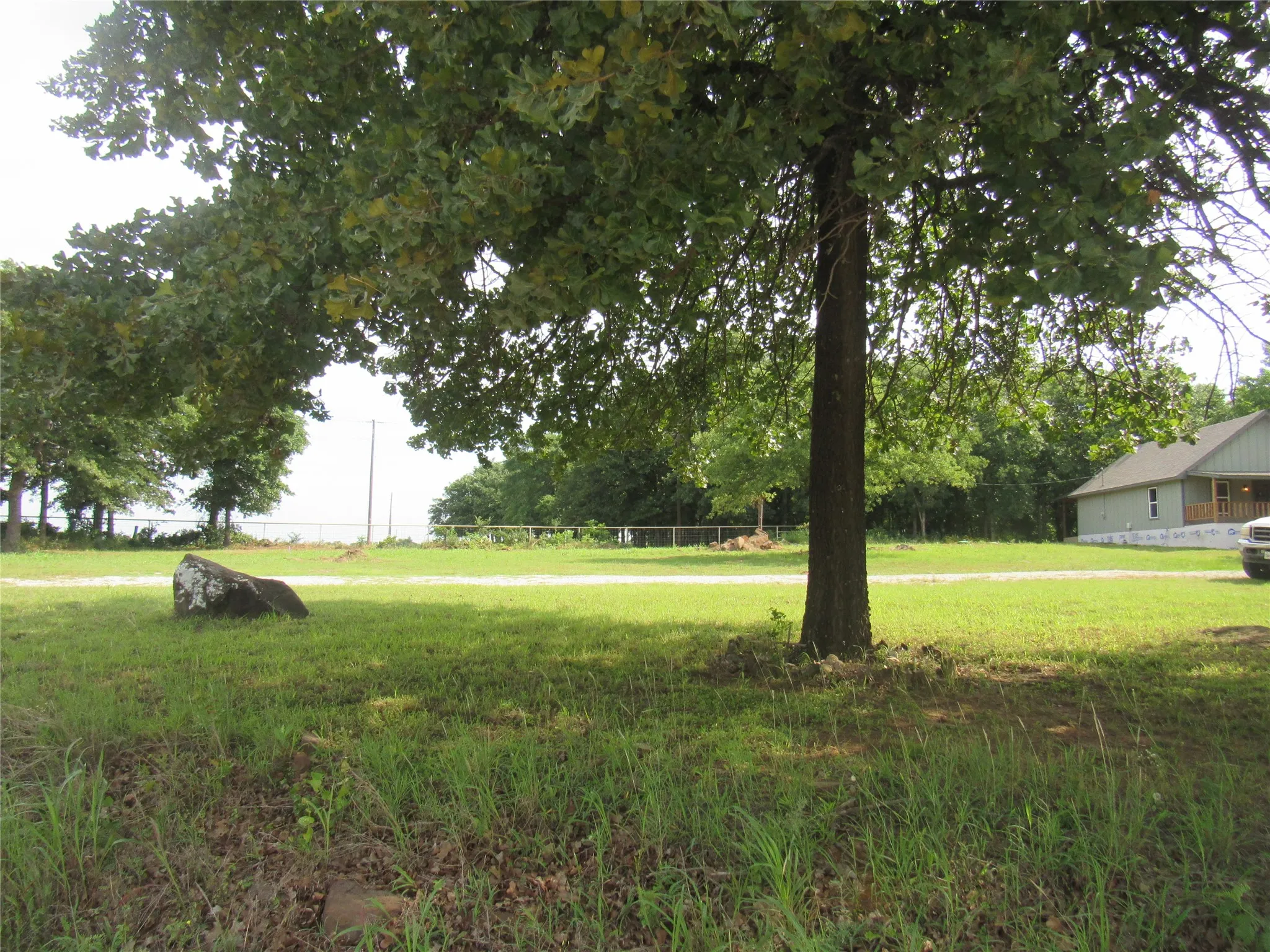 Single Family Residence For Sale in Cooke County , 391 County Road 147, Gainesville, Texas 76240, 2 Bedroom, 2 Bathroom, Garage spaces, 1,100 Sqft, built in 2024, mls#21286584, Real Estate Agent in Gainesville, Homes For Sale in Cooke county, Homes For Sale in Gainesville, Realtor in Gainesville Texas, Real Estate Brokerage Independent Realty Texas, Luminita Cordes Realtor