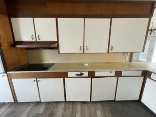 Single Family Residence For Sale in Brown County , 1009 Santa Clara Drive, Brownwood, Texas 76801, 3 Bedroom, 2 Bathroom, 2 Garage spaces, 1,647 Sqft, built in 1945, mls#21286590, Real Estate Agent in Brownwood, Homes For Sale in Brown county, Homes For Sale in Brownwood, Realtor in Brownwood Texas, Real Estate Brokerage Independent Realty Texas, Luminita Cordes Realtor
