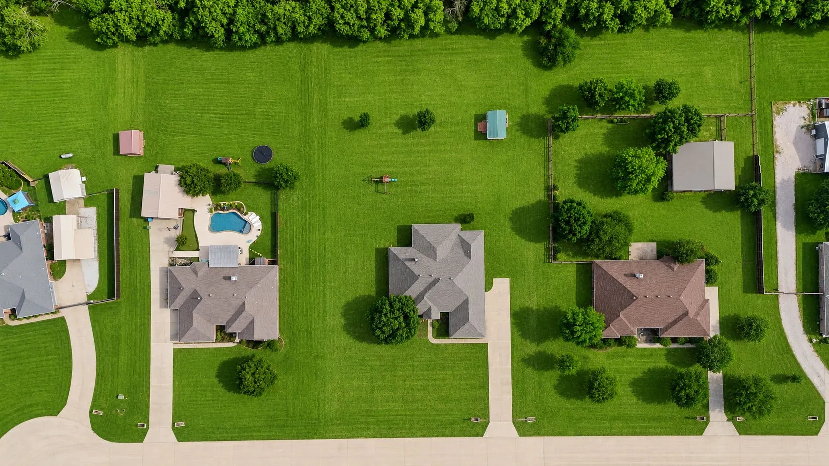 Single Family Residence For Sale in Collin County , 2606 Ash Drive, St Paul, Texas 75098, 4 Bedrooms, 3 Bathrooms, 3 Garage spaces, 2,578 Sqft, built in 2005, Price $650,000, mls#21286080, Real Estate Agent in St Paul, Homes For Sale in Collin county, Homes For Sale in St Paul, Realtor in St Paul Texas, Real Estate Brokerage Independent Realty Texas, Luminita Cordes Realtor