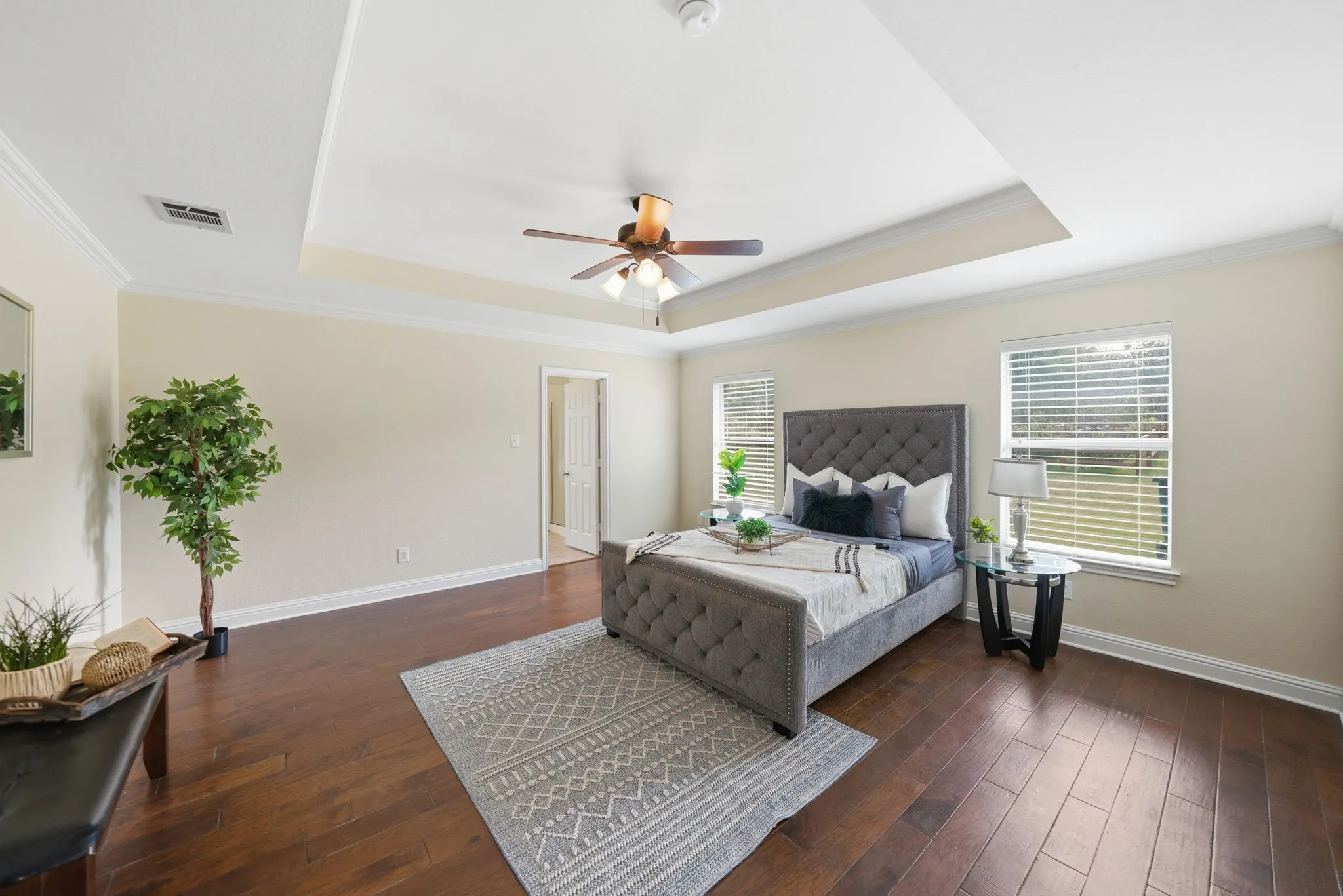 Single Family Residence For Sale in Collin County , 2606 Ash Drive, St Paul, Texas 75098, 4 Bedrooms, 3 Bathrooms, 3 Garage spaces, 2,578 Sqft, built in 2005, Price $650,000, mls#21286080, Real Estate Agent in St Paul, Homes For Sale in Collin county, Homes For Sale in St Paul, Realtor in St Paul Texas, Real Estate Brokerage Independent Realty Texas, Luminita Cordes Realtor