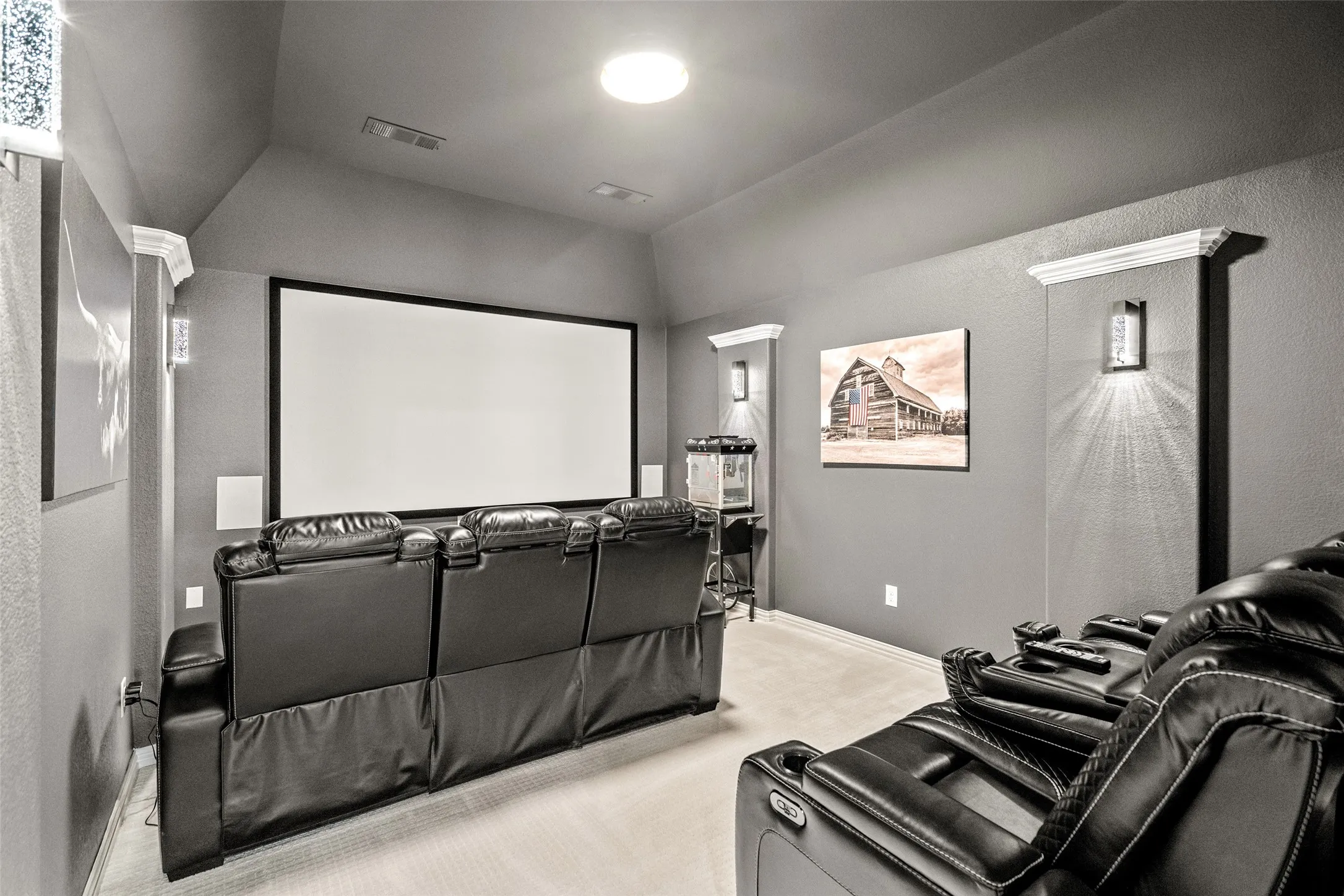 Single Family Residence For Sale in Denton County , 3017 Little Mill, The Colony, Texas 75056, 4 Bedroom, 5 Bathroom, 2 Garage spaces, 3,522 Sqft, built in 2015, mls#21287029, Real Estate Agent in The Colony, Homes For Sale in Denton county, Homes For Sale in The Colony, Realtor in The Colony Texas, Real Estate Brokerage Independent Realty Texas, Luminita Cordes Realtor