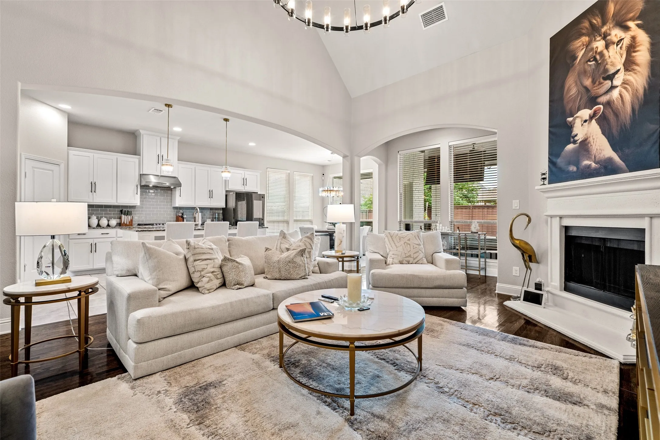 Single Family Residence For Sale in Denton County , 3017 Little Mill, The Colony, Texas 75056, 4 Bedroom, 5 Bathroom, 2 Garage spaces, 3,522 Sqft, built in 2015, mls#21287029, Real Estate Agent in The Colony, Homes For Sale in Denton county, Homes For Sale in The Colony, Realtor in The Colony Texas, Real Estate Brokerage Independent Realty Texas, Luminita Cordes Realtor