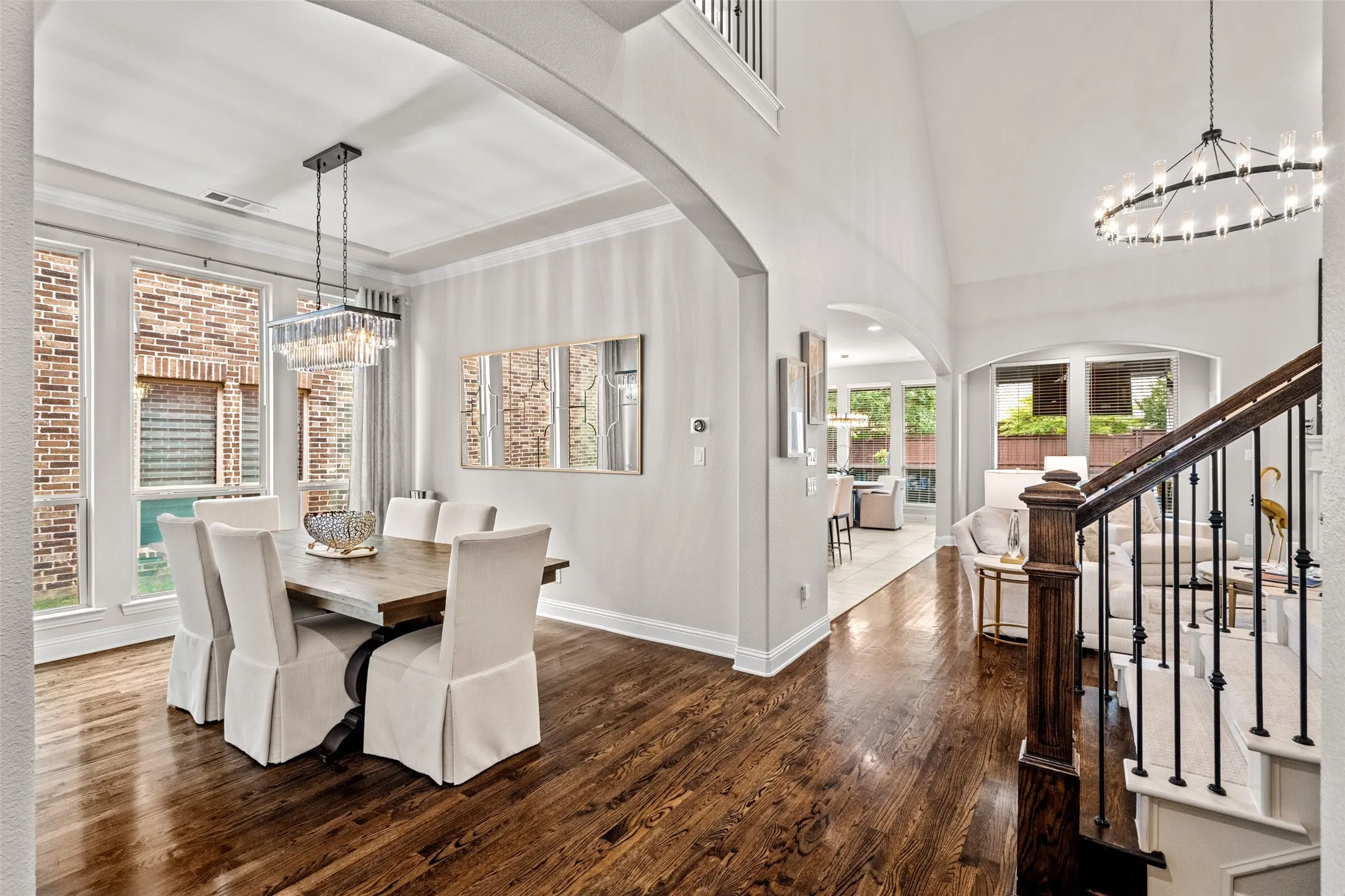Single Family Residence For Sale in Denton County , 3017 Little Mill, The Colony, Texas 75056, 4 Bedroom, 5 Bathroom, 2 Garage spaces, 3,522 Sqft, built in 2015, mls#21287029, Real Estate Agent in The Colony, Homes For Sale in Denton county, Homes For Sale in The Colony, Realtor in The Colony Texas, Real Estate Brokerage Independent Realty Texas, Luminita Cordes Realtor