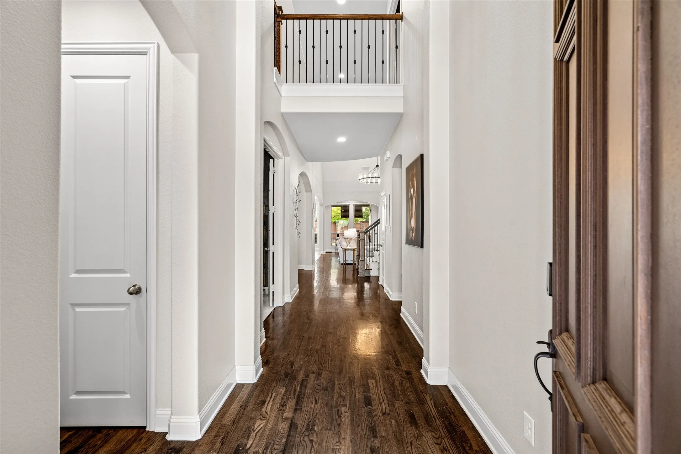 Single Family Residence For Sale in Denton County , 3017 Little Mill, The Colony, Texas 75056, 4 Bedroom, 5 Bathroom, 2 Garage spaces, 3,522 Sqft, built in 2015, mls#21287029, Real Estate Agent in The Colony, Homes For Sale in Denton county, Homes For Sale in The Colony, Realtor in The Colony Texas, Real Estate Brokerage Independent Realty Texas, Luminita Cordes Realtor