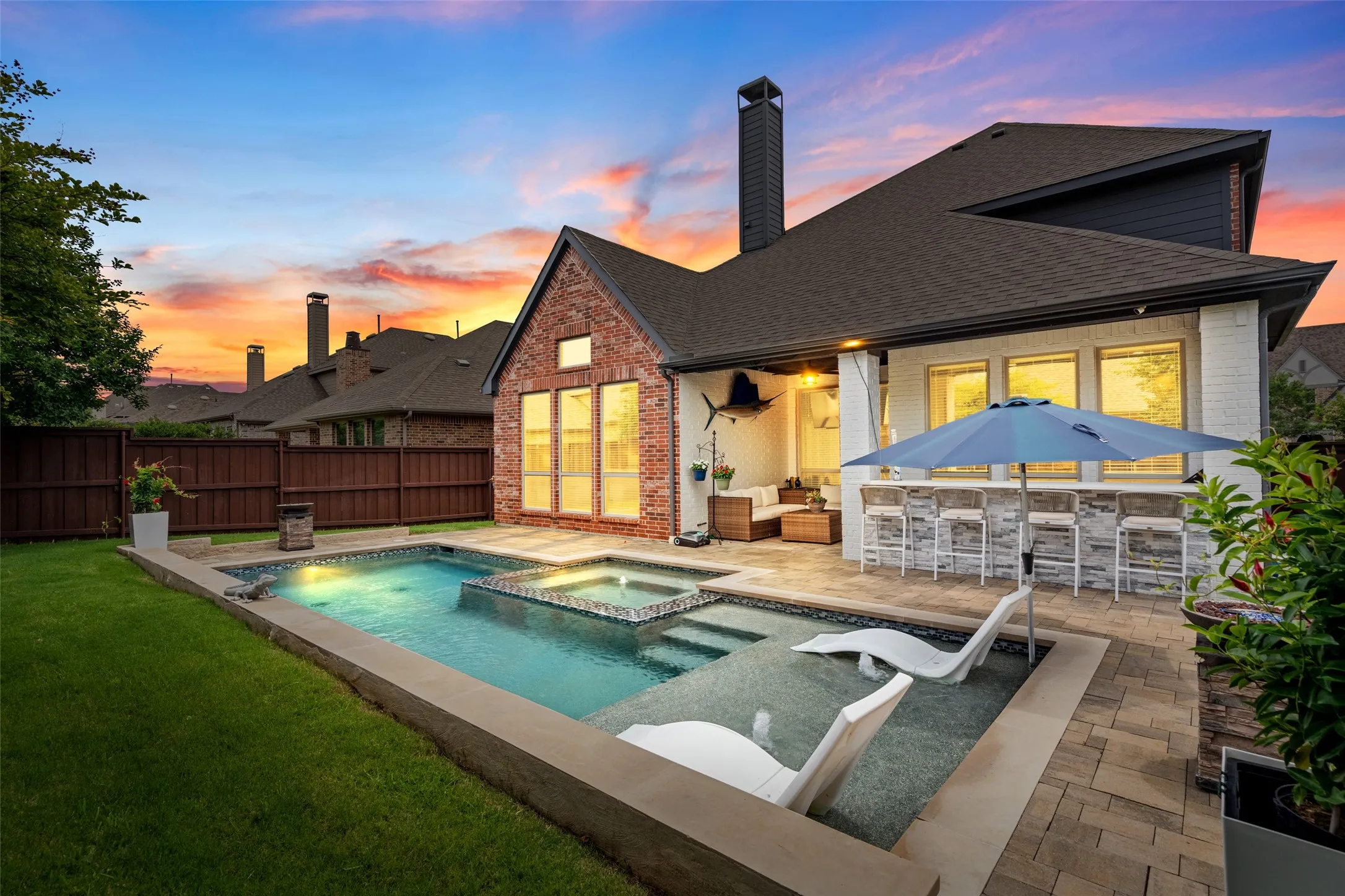 Single Family Residence For Sale in Denton County , 3017 Little Mill, The Colony, Texas 75056, 4 Bedroom, 5 Bathroom, 2 Garage spaces, 3,522 Sqft, built in 2015, mls#21287029, Real Estate Agent in The Colony, Homes For Sale in Denton county, Homes For Sale in The Colony, Realtor in The Colony Texas, Real Estate Brokerage Independent Realty Texas, Luminita Cordes Realtor