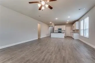 Single Family Residence For Rent in Collin County , 921 Waterview Drive, Prosper, Texas 75078, 4 Bedroom, 4 Bathroom, 2 Garage spaces, 2,965 Sqft, built in 2021, mls#21287294, Real Estate Agent in Prosper, Homes For Rent in Collin county, Homes For Rent in Prosper, Realtor in Prosper Texas, Real Estate Brokerage Independent Realty Texas, Luminita Cordes Realtor