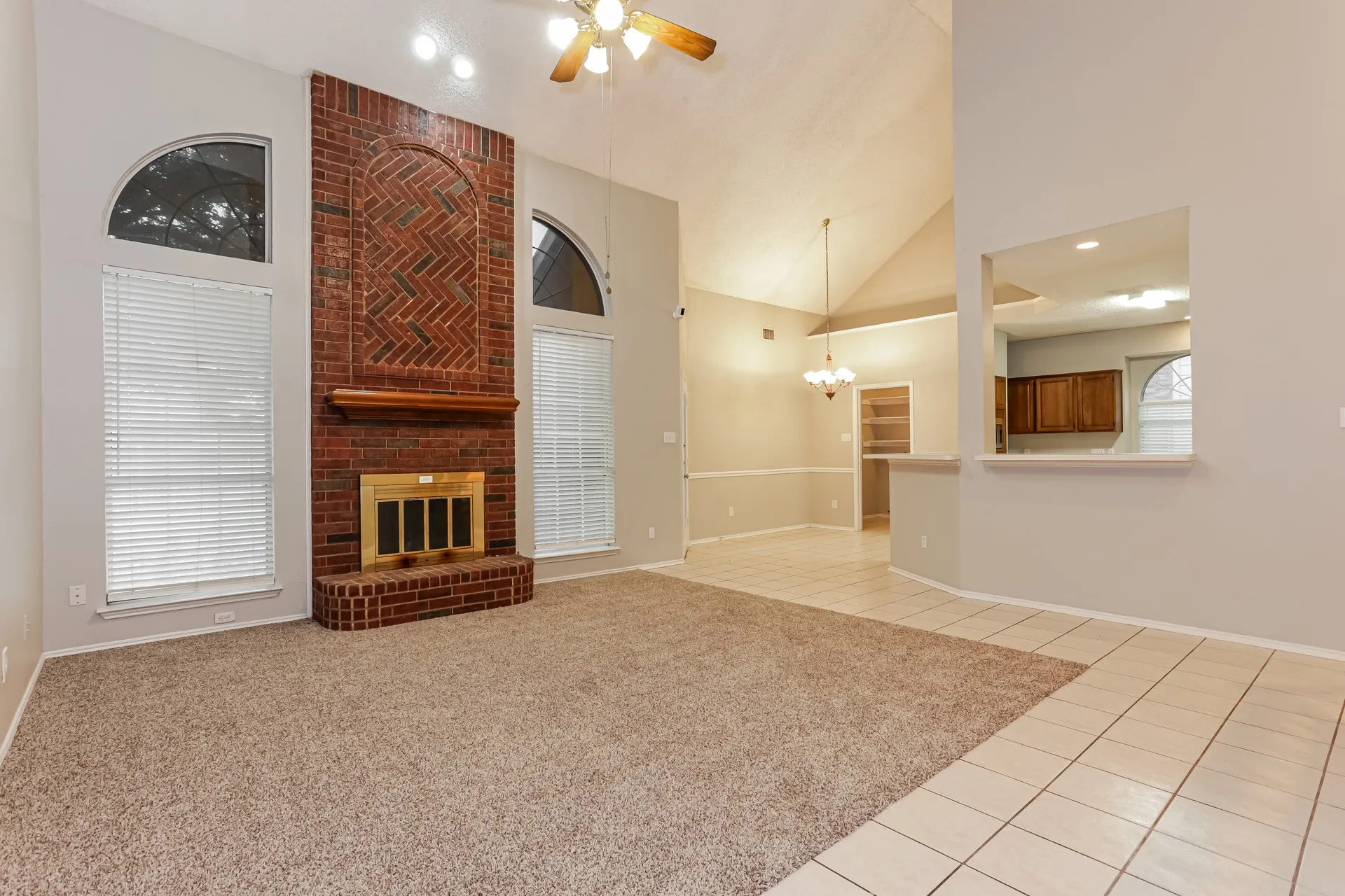 Single Family Residence For Rent in Dallas County , 2329 Bent Brook Drive, Mesquite, Texas 75181, 5 Bedroom, 3 Bathroom, 2 Garage spaces, 3,094 Sqft, built in 1992, mls#21287318, Real Estate Agent in Mesquite, Homes For Rent in Dallas county, Homes For Rent in Mesquite, Realtor in Mesquite Texas, Real Estate Brokerage Independent Realty Texas, Luminita Cordes Realtor