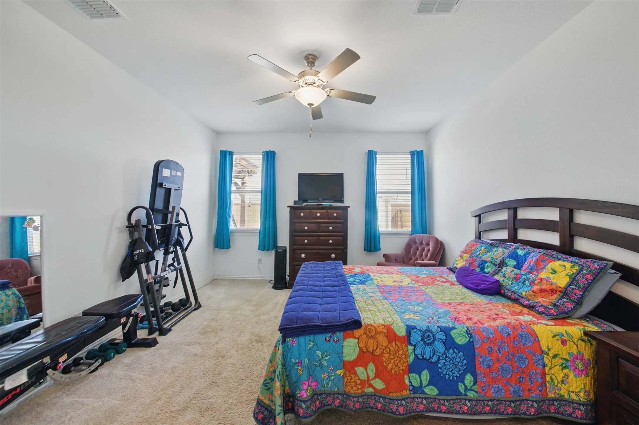 Single Family Residence For Sale in Denton County , 14808 Hester Trail, Fort Worth, Texas 76052, 4 Bedroom, 2 Bathroom, 2 Garage spaces, 1,834 Sqft, built in 2022, mls#21287349, Real Estate Agent in Fort Worth, Homes For Sale in Denton county, Homes For Sale in Fort Worth, Realtor in Fort Worth Texas, Real Estate Brokerage Independent Realty Texas, Luminita Cordes Realtor