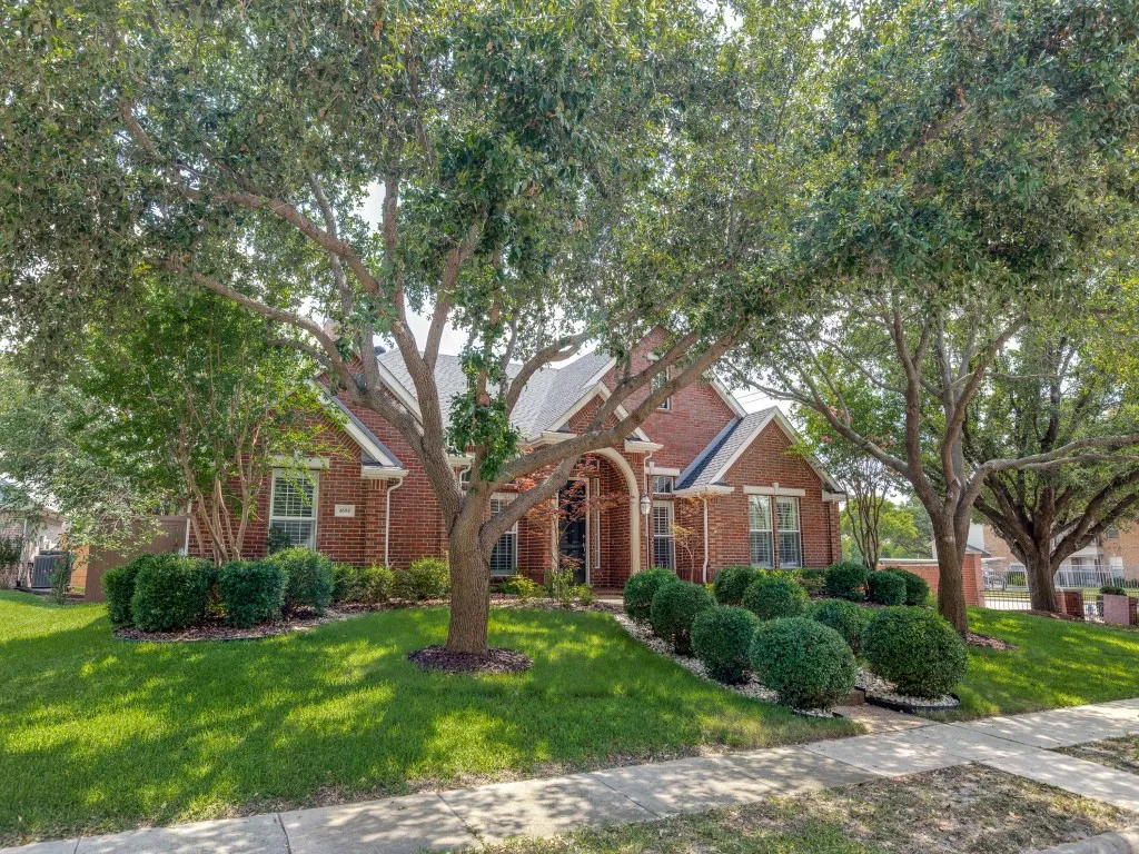 Single Family Residence For Rent in Collin County , 4684 Old Pond Drive, Plano, Texas 75024, 4 Bedroom, 4 Bathroom, 3 Garage spaces, 3,417 Sqft, built in 1999, mls#21277647, Real Estate Agent in Plano, Homes For Rent in Collin county, Homes For Rent in Plano, Realtor in Plano Texas, Real Estate Brokerage Independent Realty Texas, Luminita Cordes Realtor