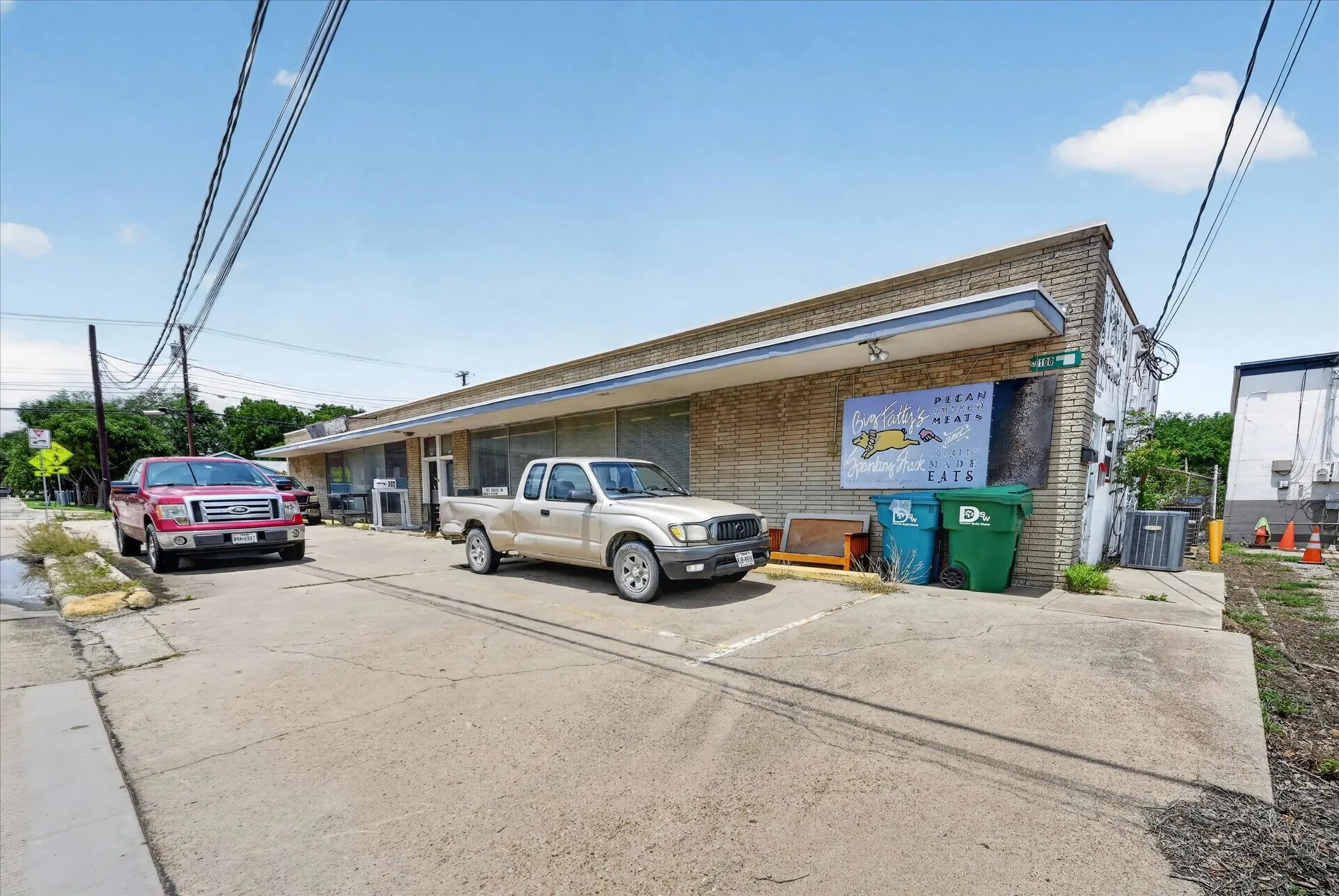 Office For Sale in Denton County , 222 W Parkway Street, Denton, Texas 76201, 0, 0, Garage spaces, 0 Sqft, built in 1958, Price $450,000, mls#21287074, Real Estate Agent in Denton, Homes For Sale in Denton county, Homes For Sale in Denton, Realtor in Denton Texas, Real Estate Brokerage Independent Realty Texas, Luminita Cordes Realtor